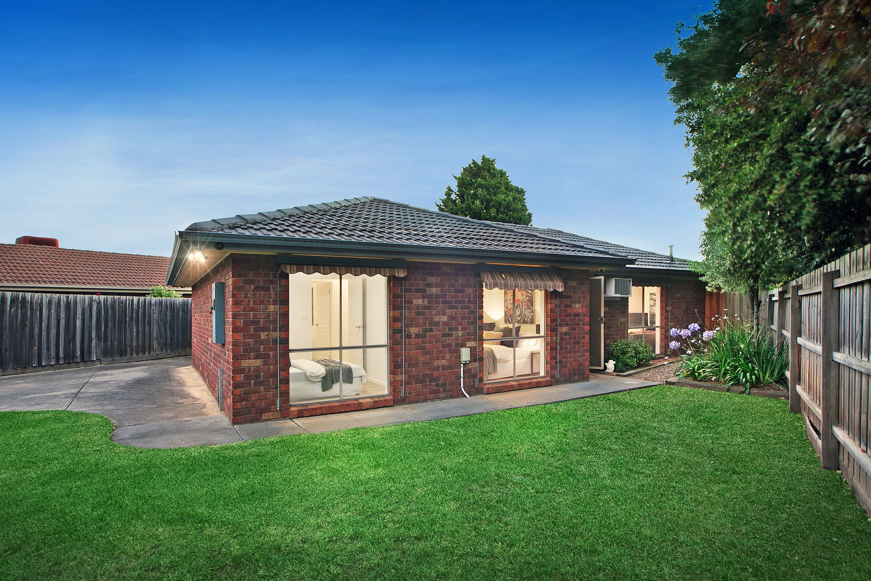 15 Maybury Drive, Mill Park, VIC 3082
