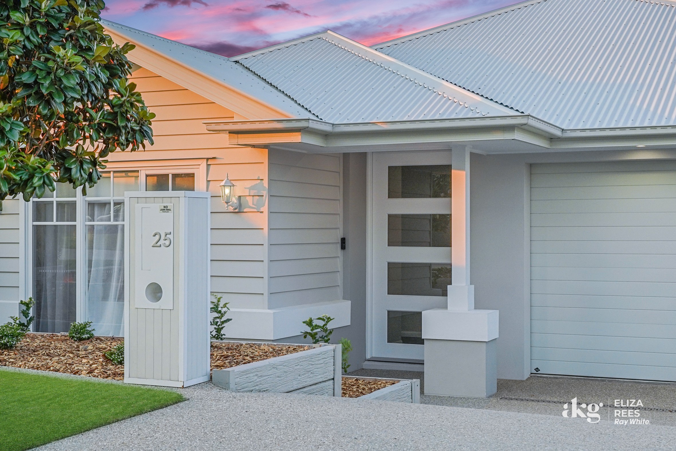 25 Teal Circuit, Greenbank, QLD 4124