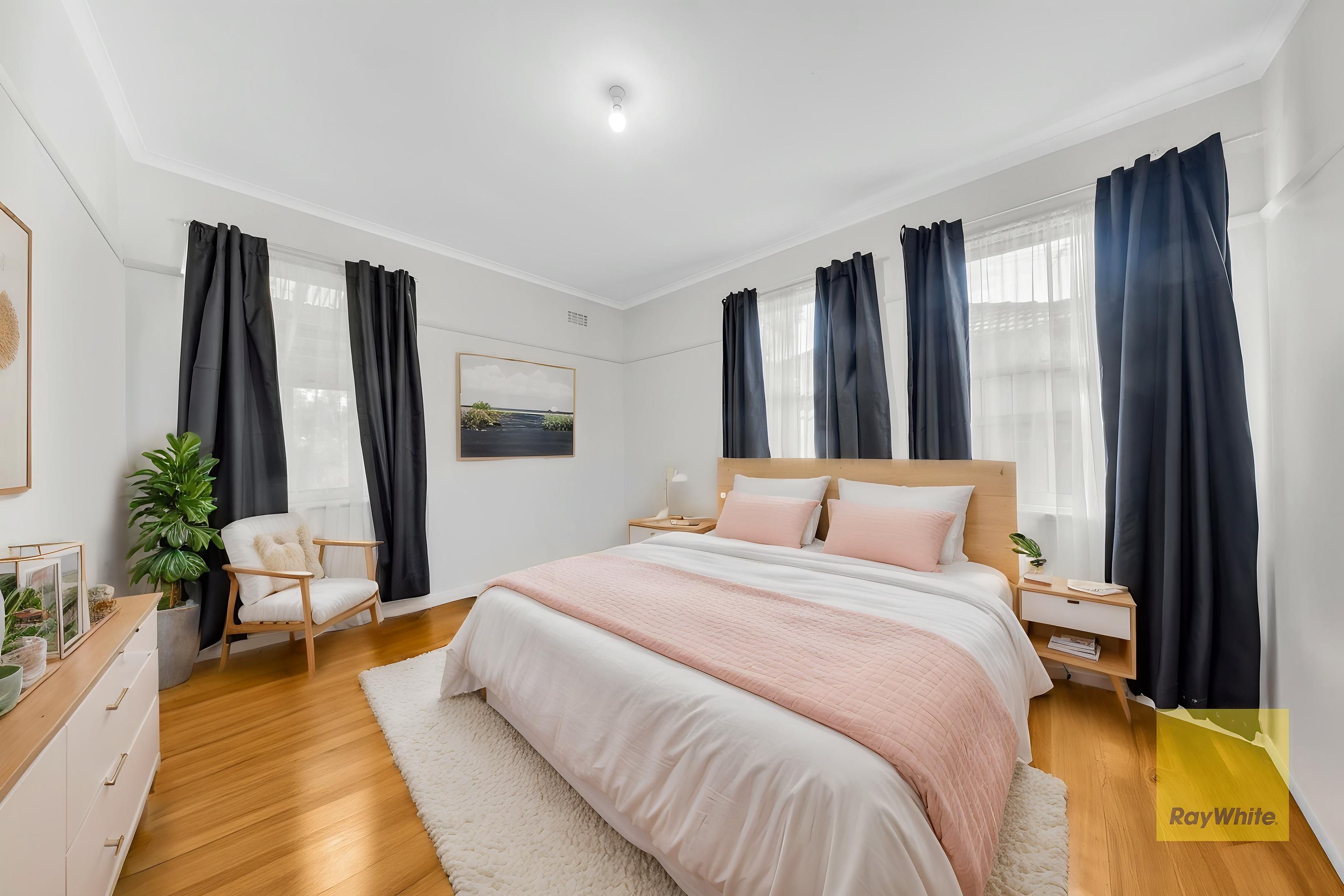 12 Charlesworth Street — photo 5 of 19