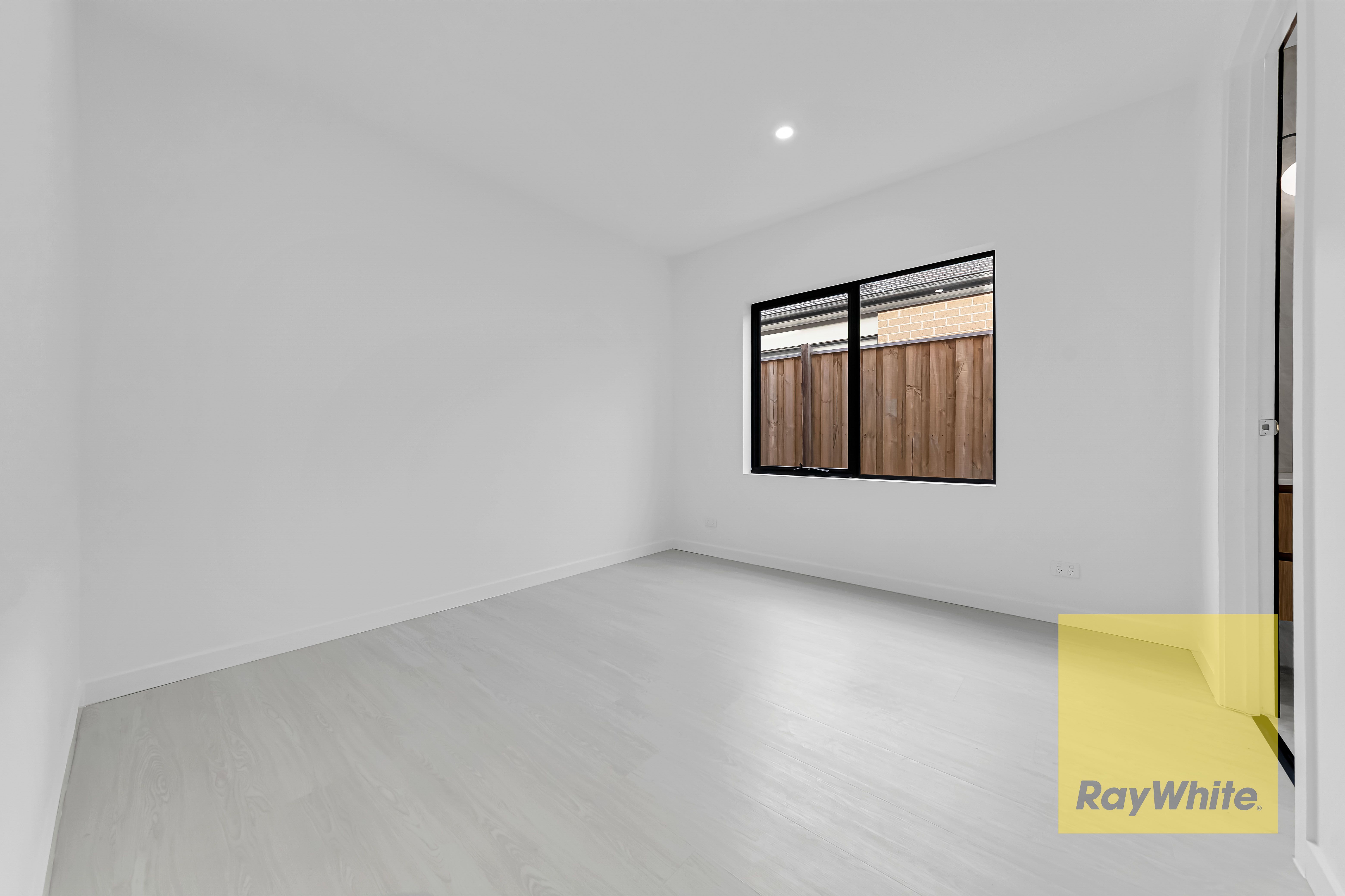 9 Dalneigh Street — photo 10 of 30