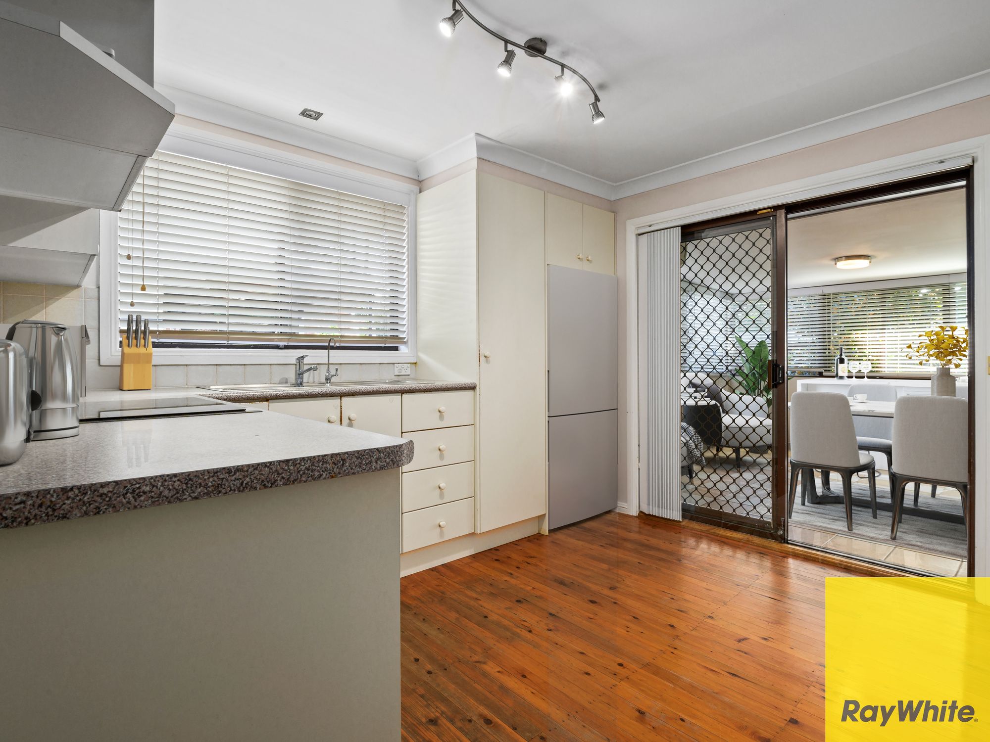 63 Narcissus Avenue, Quakers Hill, NSW 2763