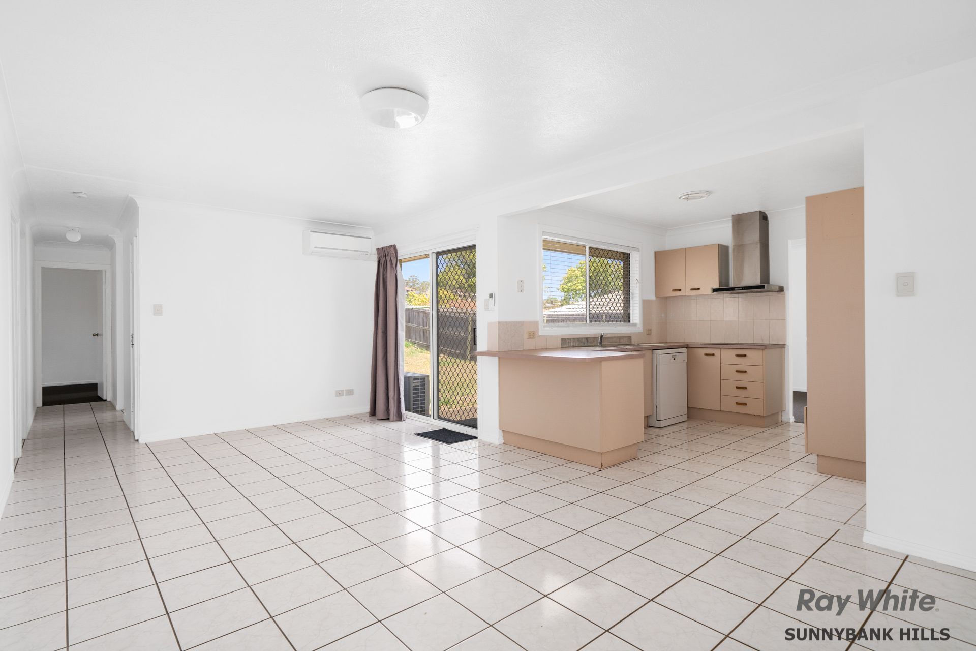 27 Yewleaf Place, Calamvale, QLD 4116