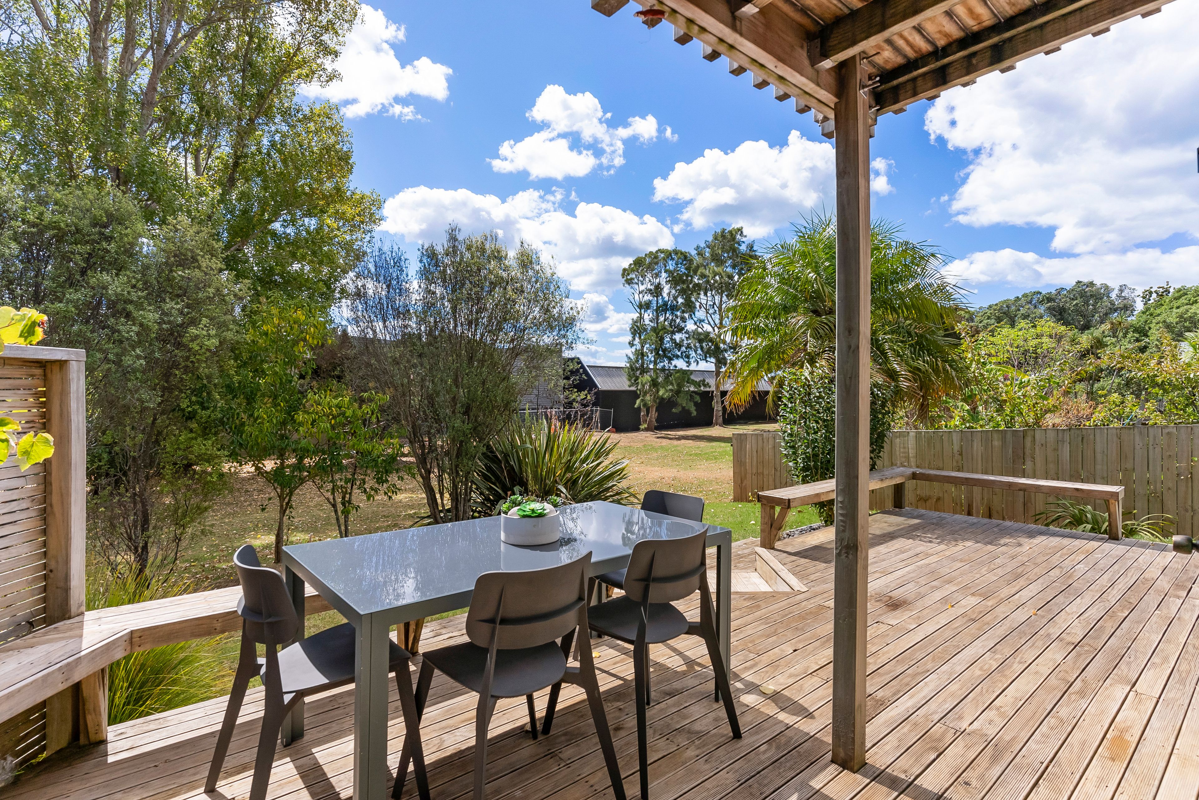 2/234 Sunset Road, Windsor Park, North Shore City