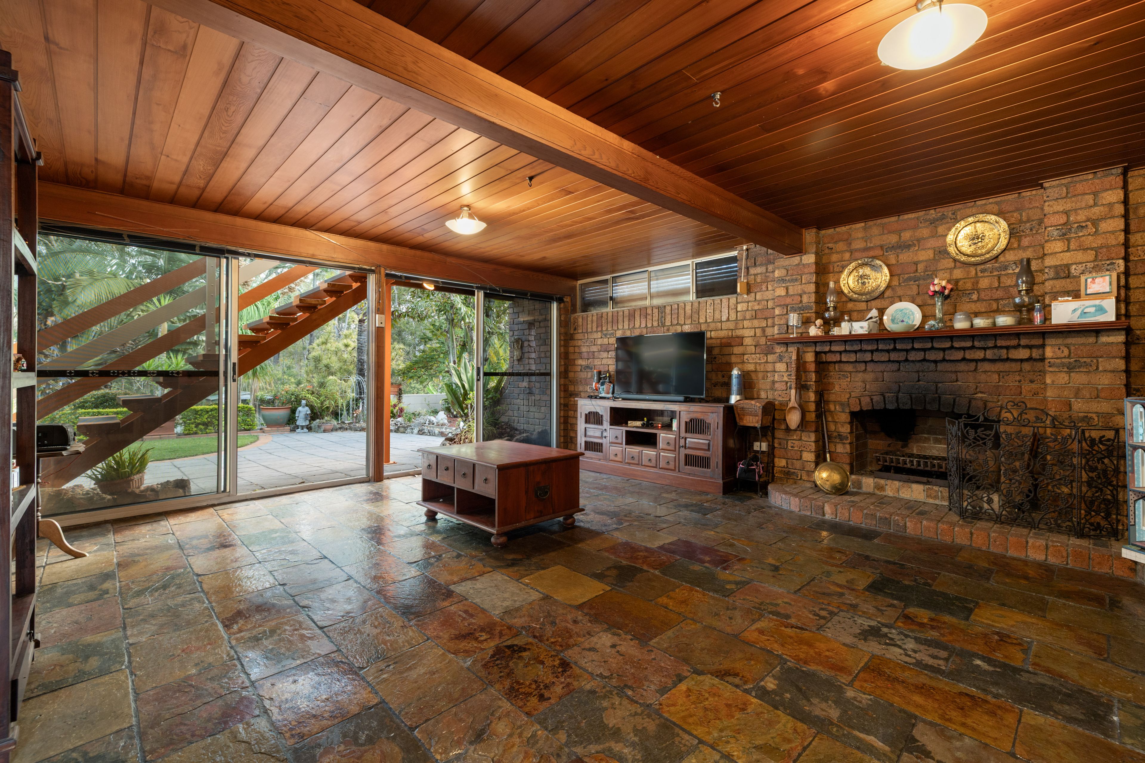 23 Wendy Street — photo 11 of 20