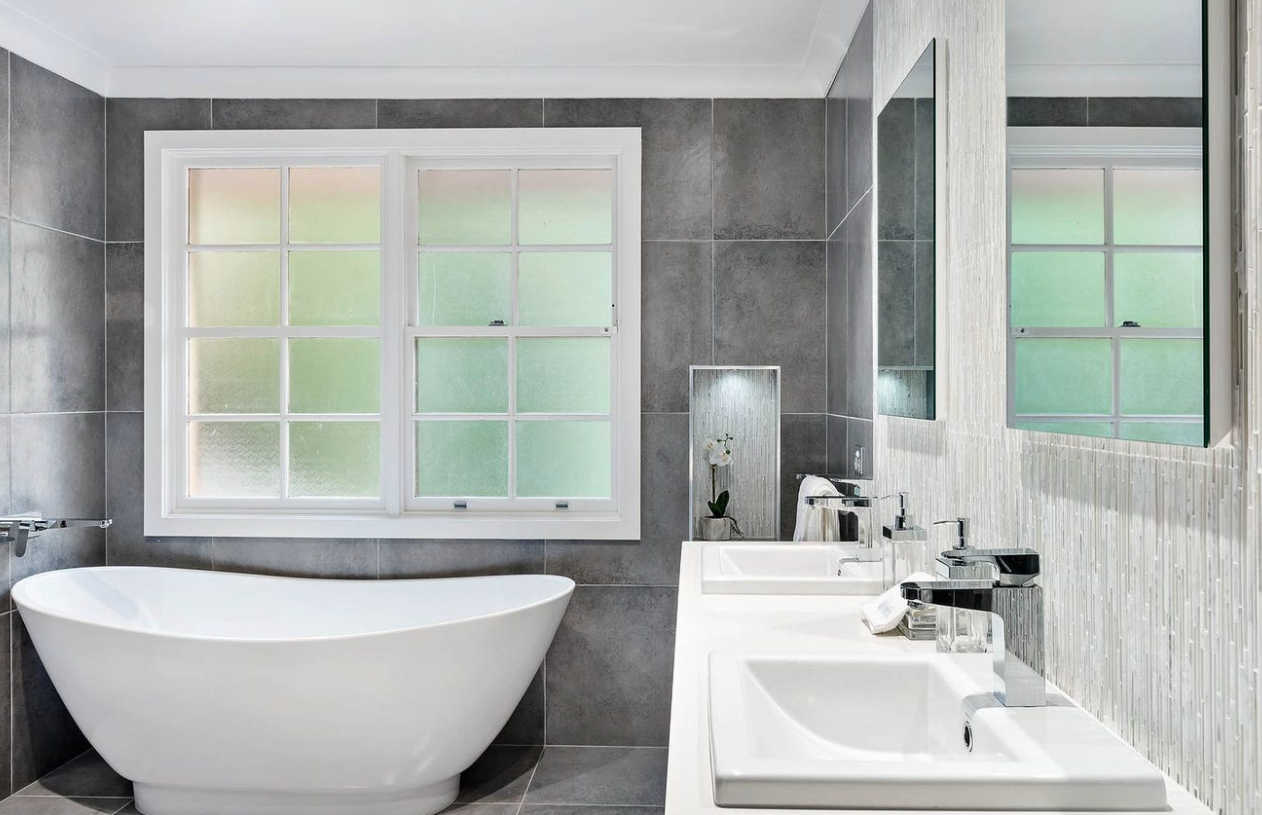 13 St Andrews Drive, Pymble, NSW 2073