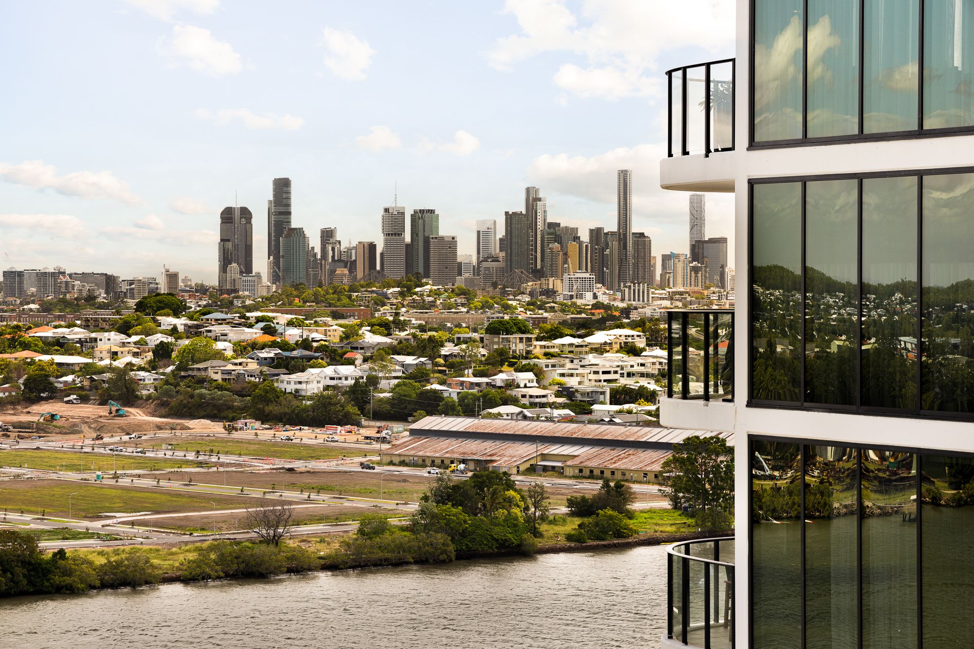 31408/15 Wharf Street, Hamilton, QLD 4007