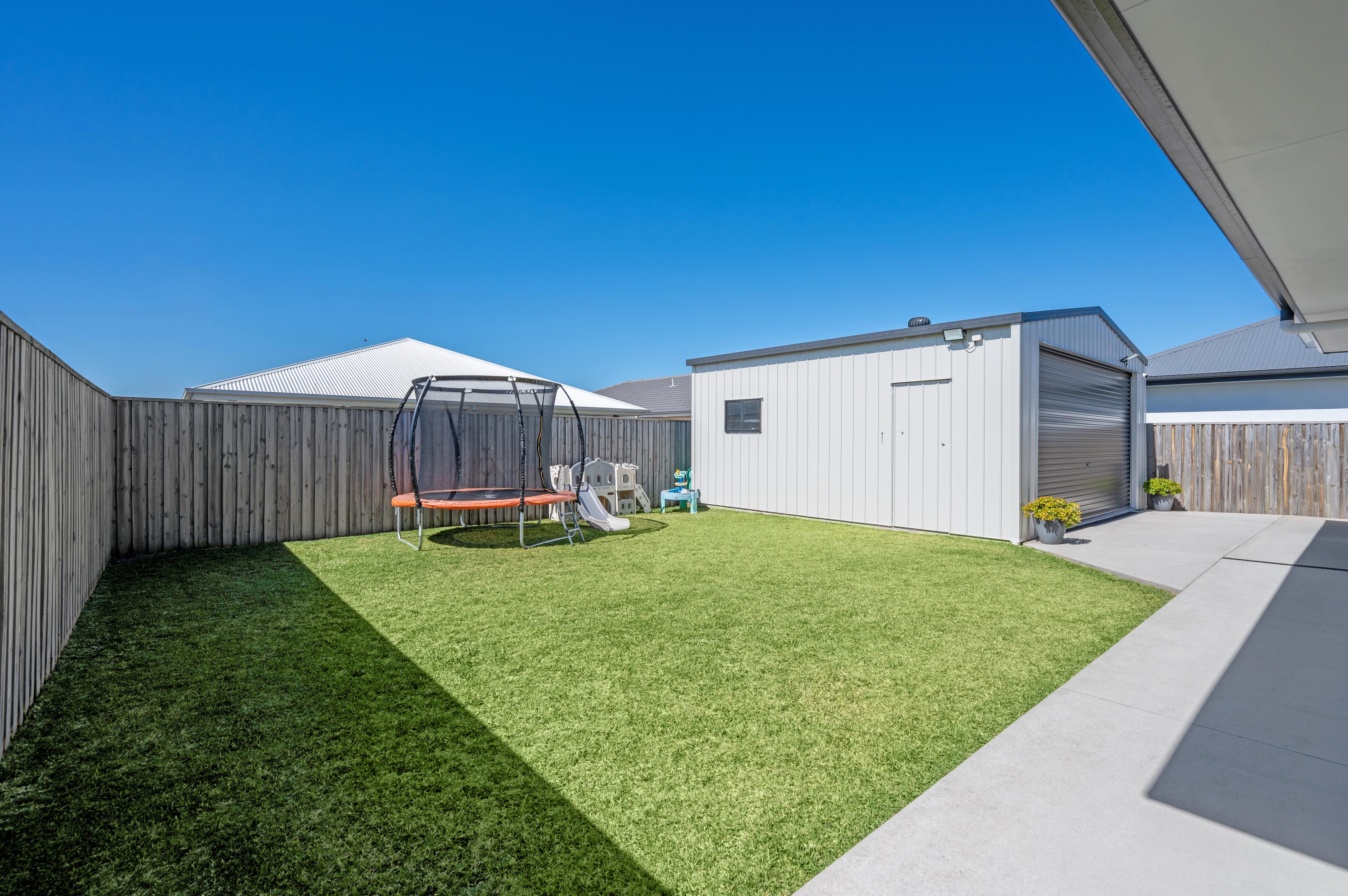 20 Columbine Crescent — photo 19 of 22