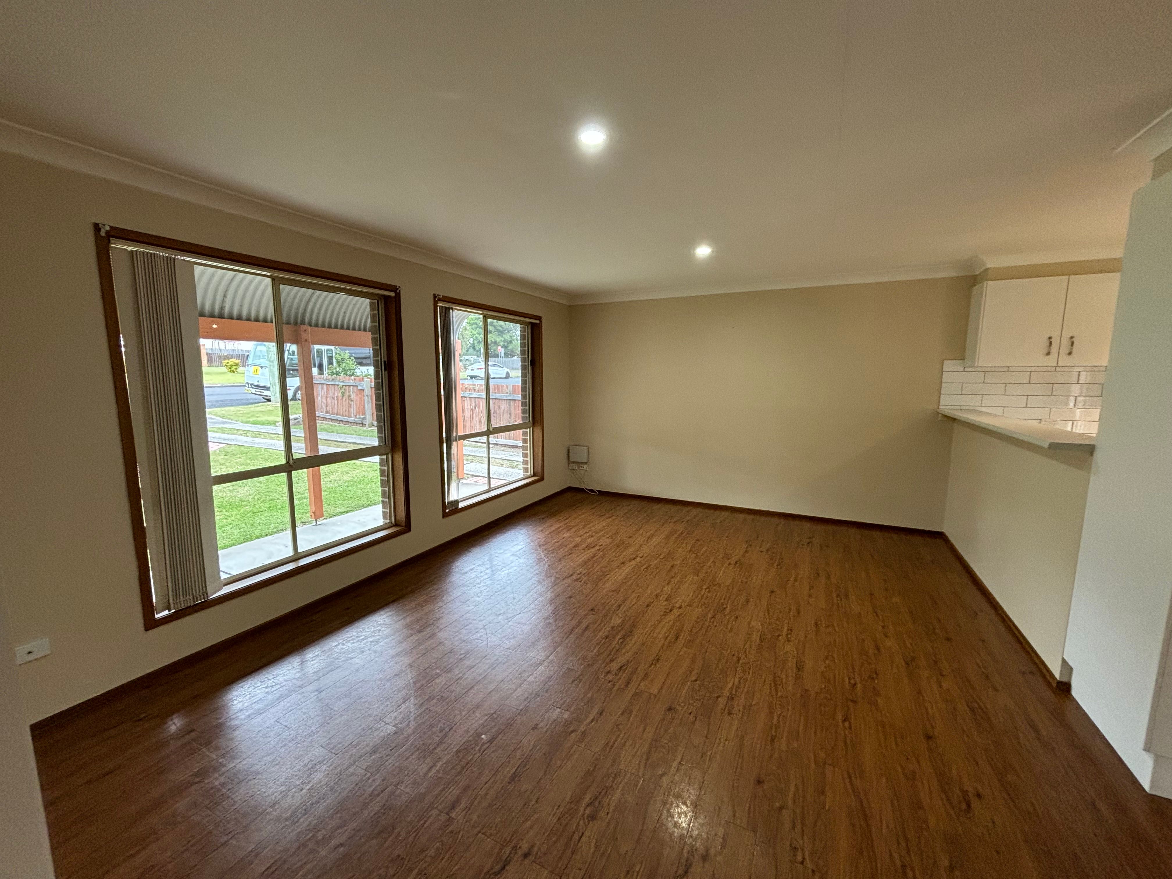 16 Crest Avenue, North Nowra, NSW 2541