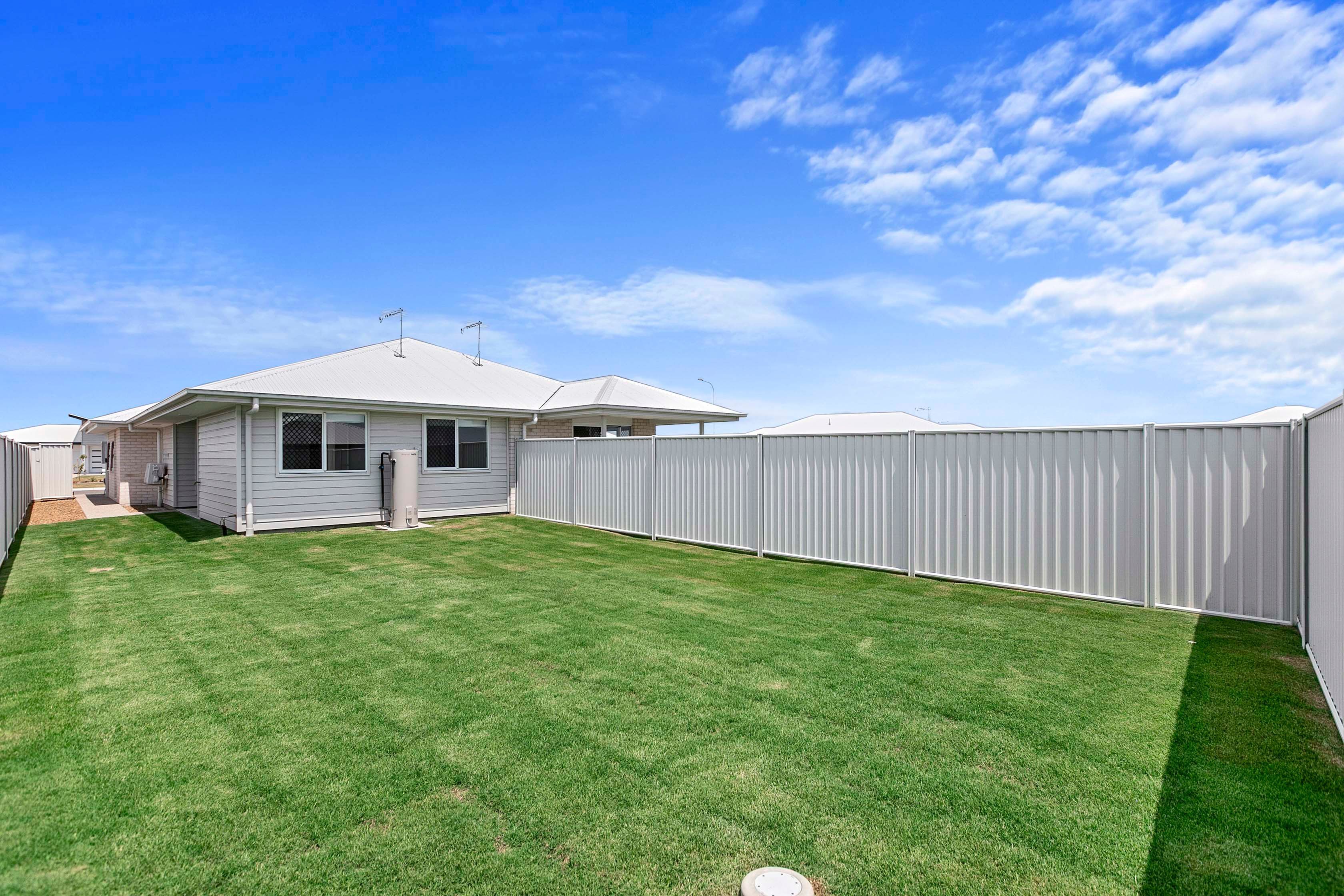 2/88 Lilly Pilly Drive — photo 13 of 14