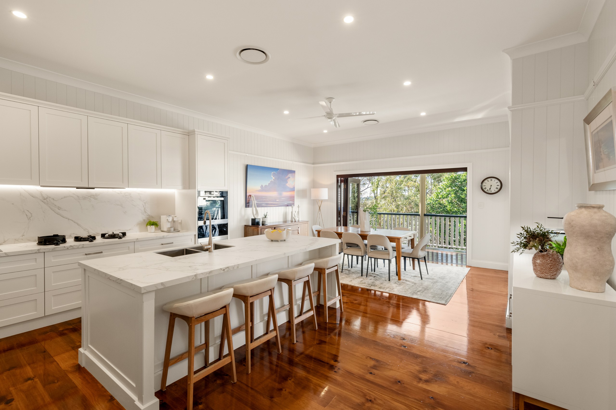 23 Lugg Street, Bardon, QLD 4065