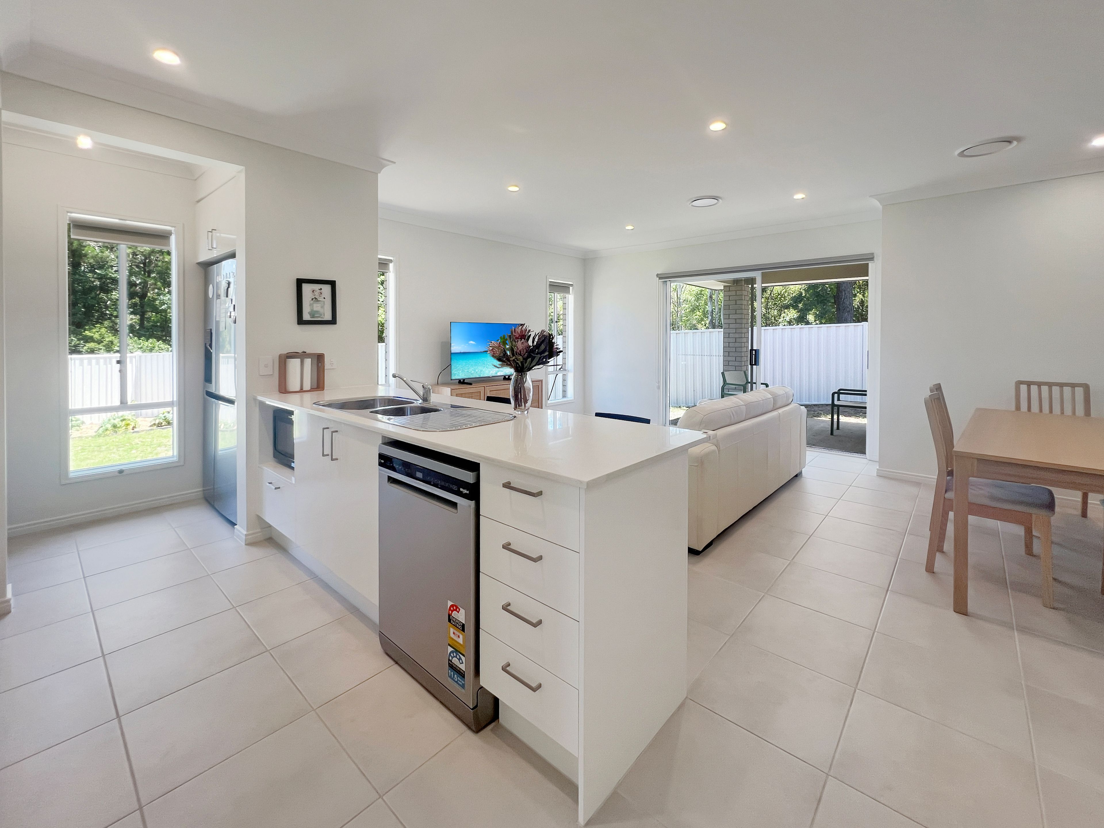 10 Kelly Court, Esk, QLD 4312