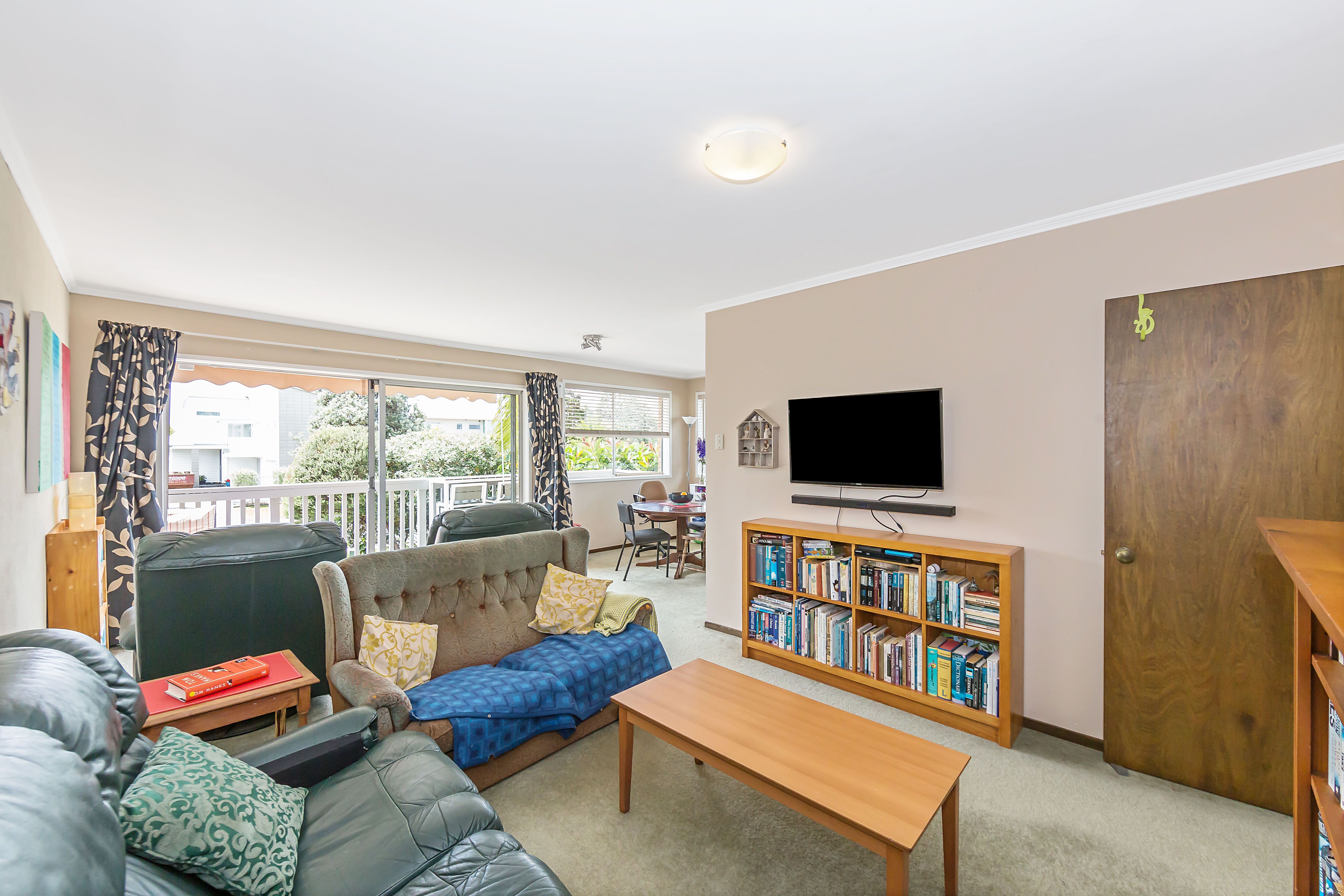 2/223 Vipond Road, Stanmore Bay, Rodney