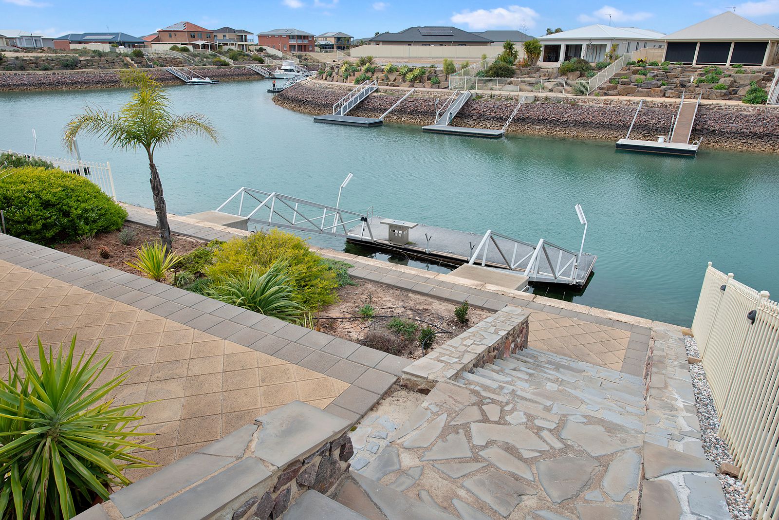 18A Stately Way, Wallaroo, SA 5556