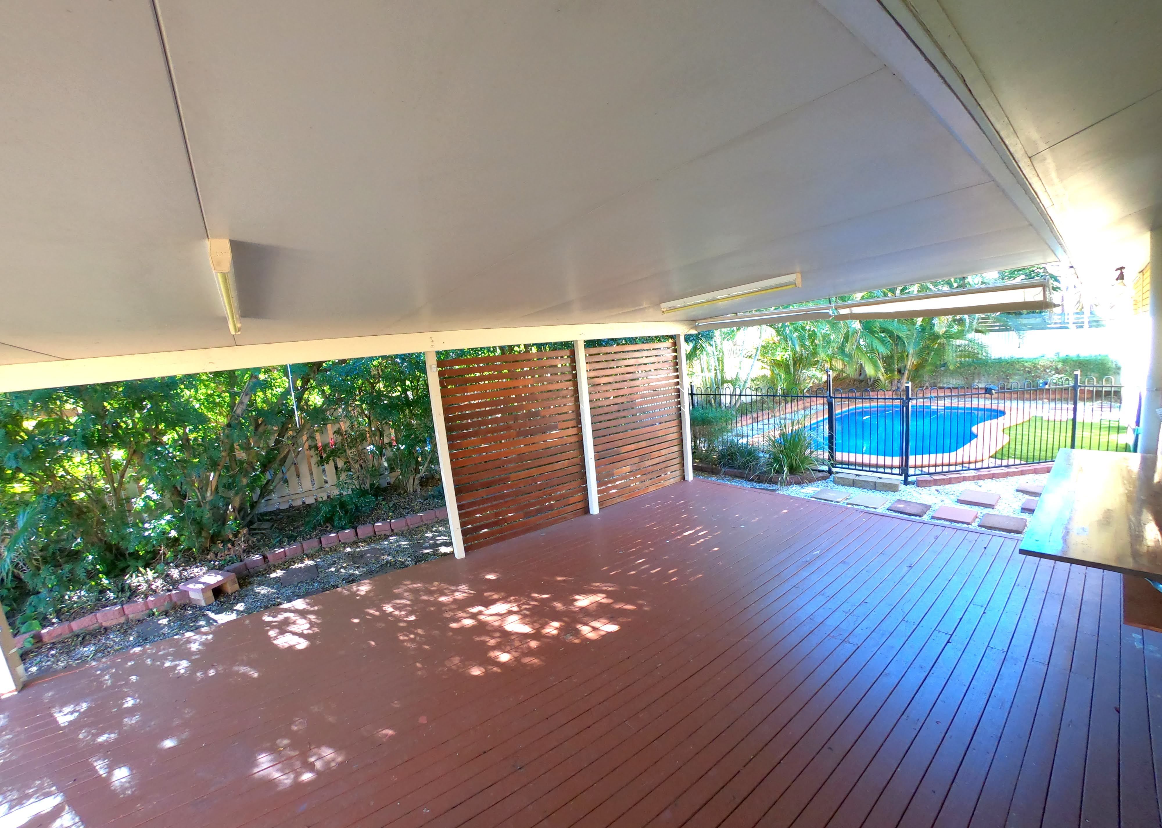9 Waratah Street, Kin Kora, QLD 4680