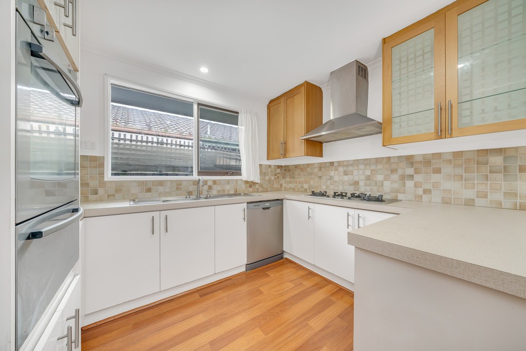 10 Elandra Way, Cranbourne West, VIC 3977