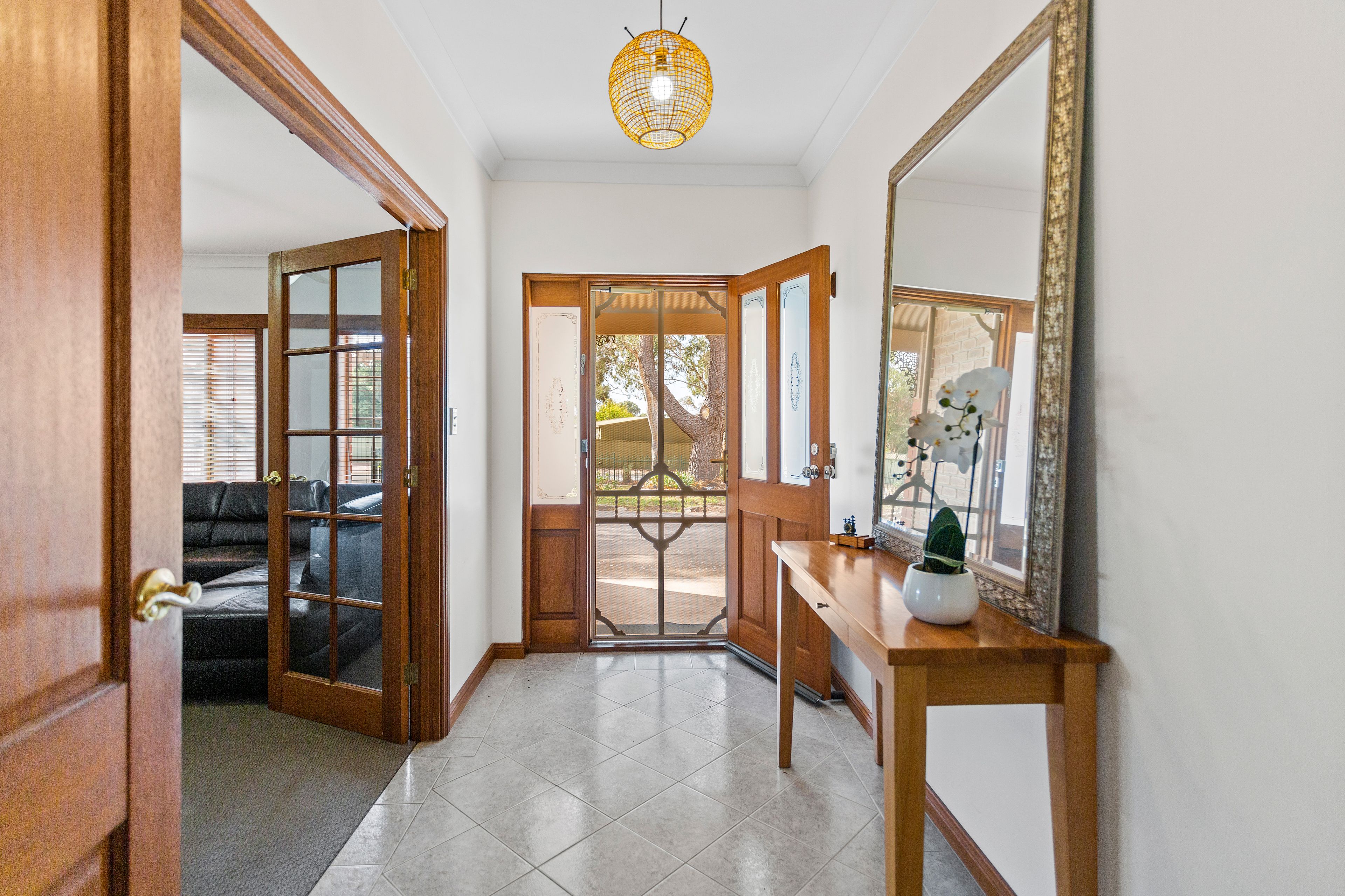 9 Burnett Drive, One Tree Hill, SA 5114