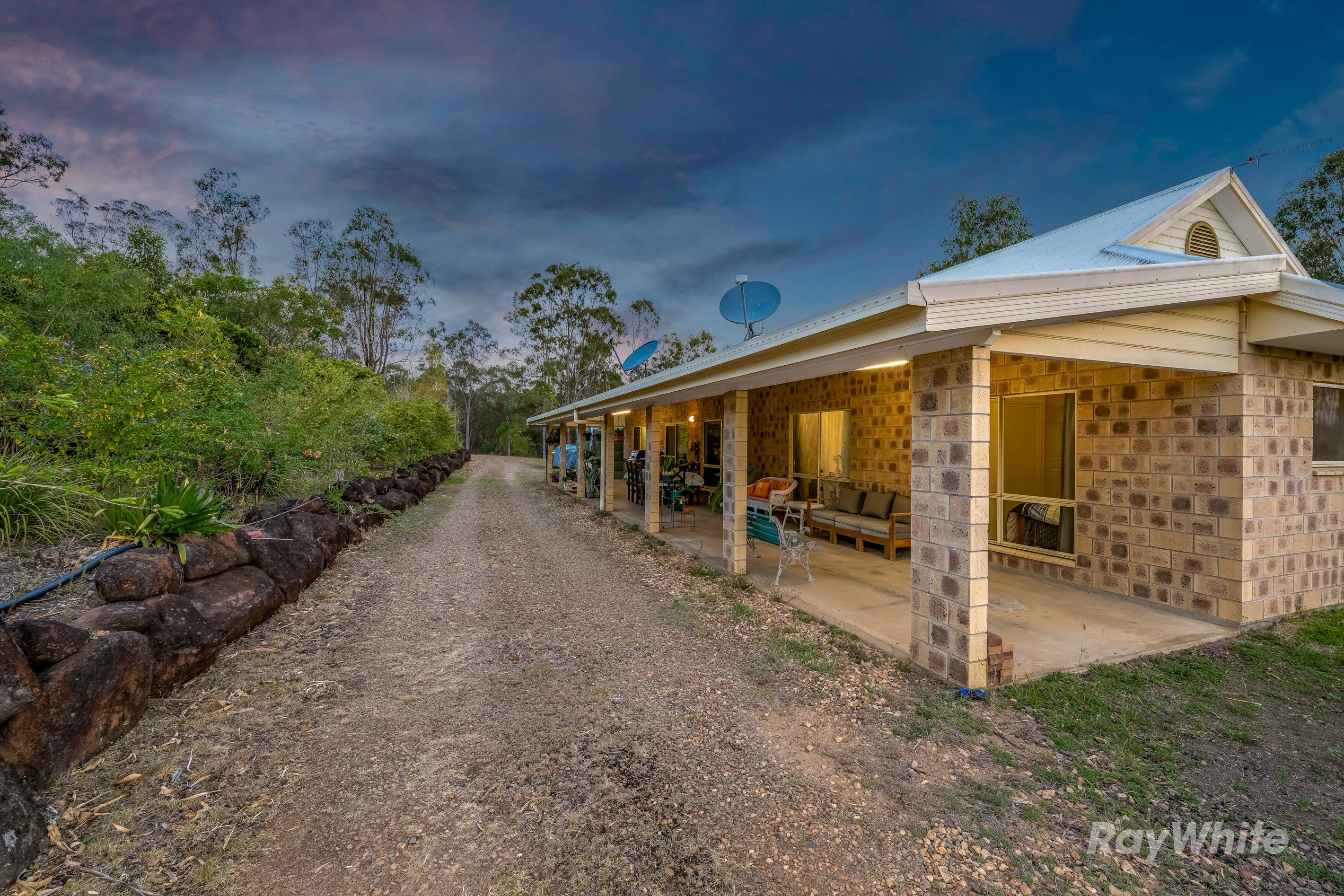 209 Mcintyres Road, Damascus, QLD 4671