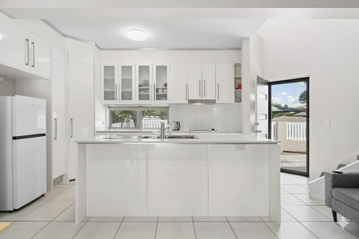 2/15 Stellmach Street, Everton Park, QLD 4053