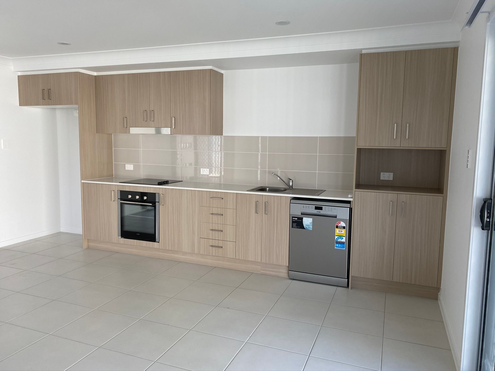 2/3 Nature Court, Glass House Mountains, QLD 4518