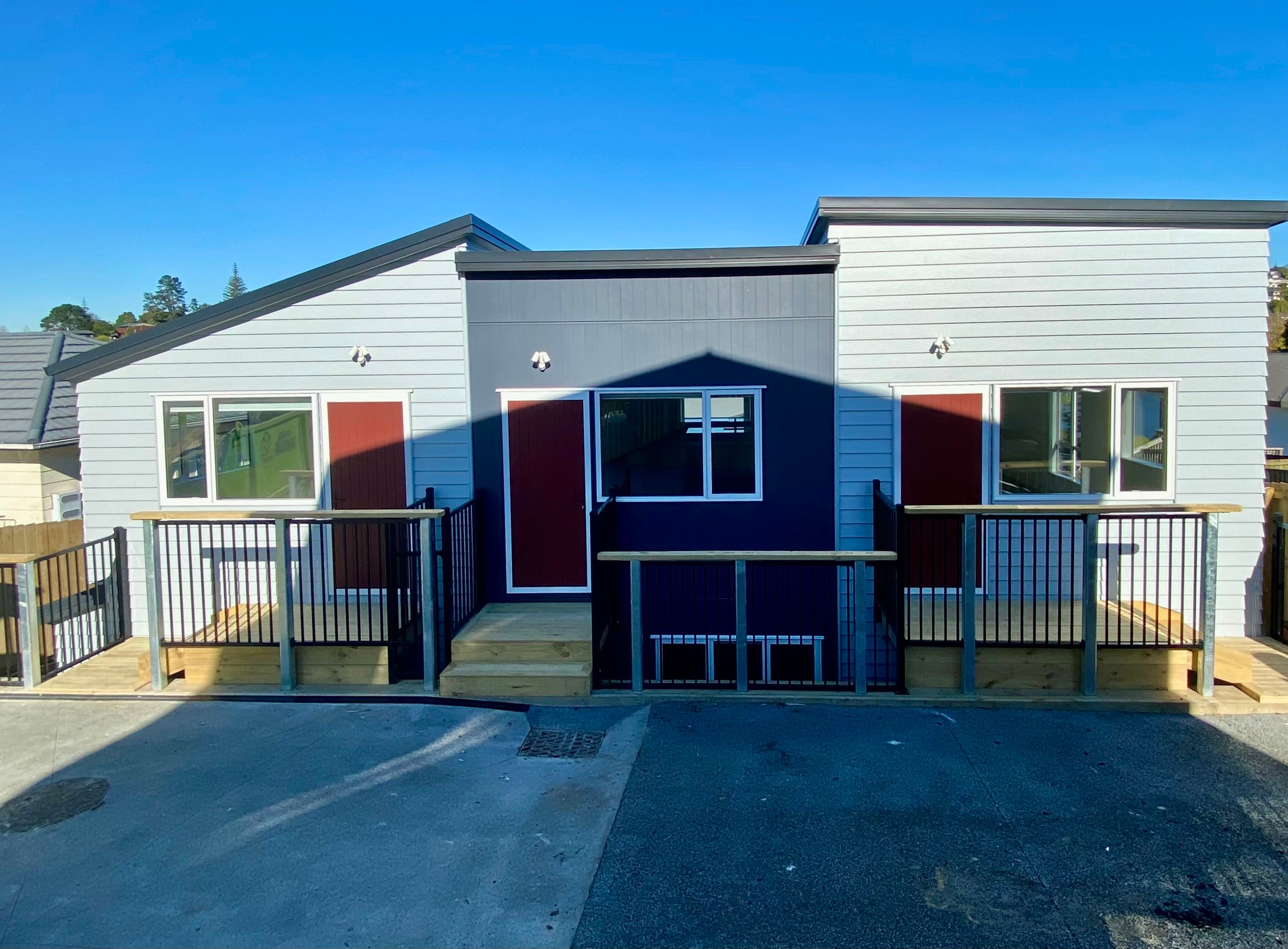 C/95 Athena Drive, Totara Vale, North Shore City