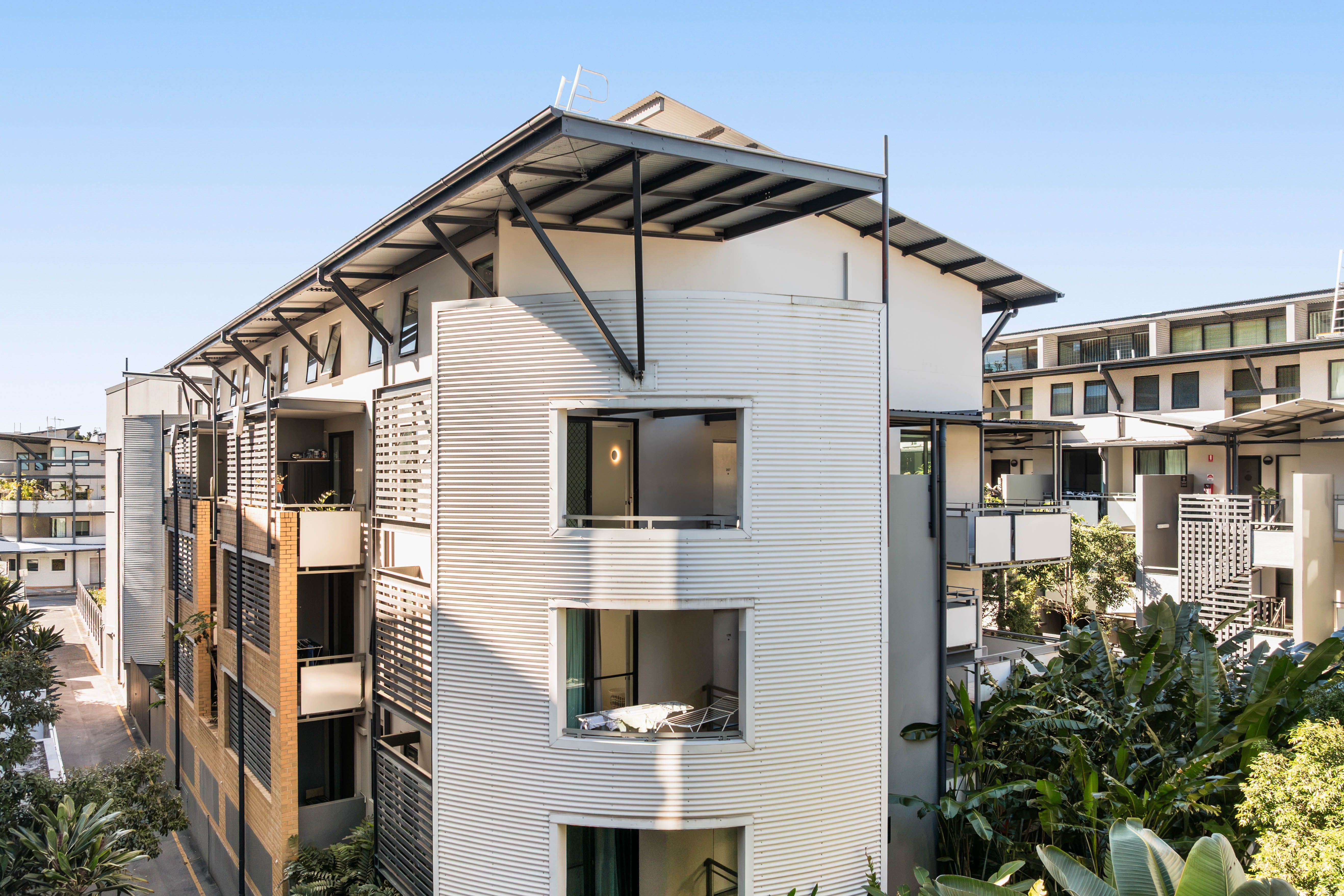 207/6 Florence Street — photo 19 of 30