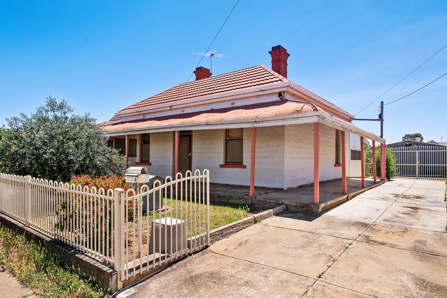 114 Trimmer Parade, Seaton, SA 5023