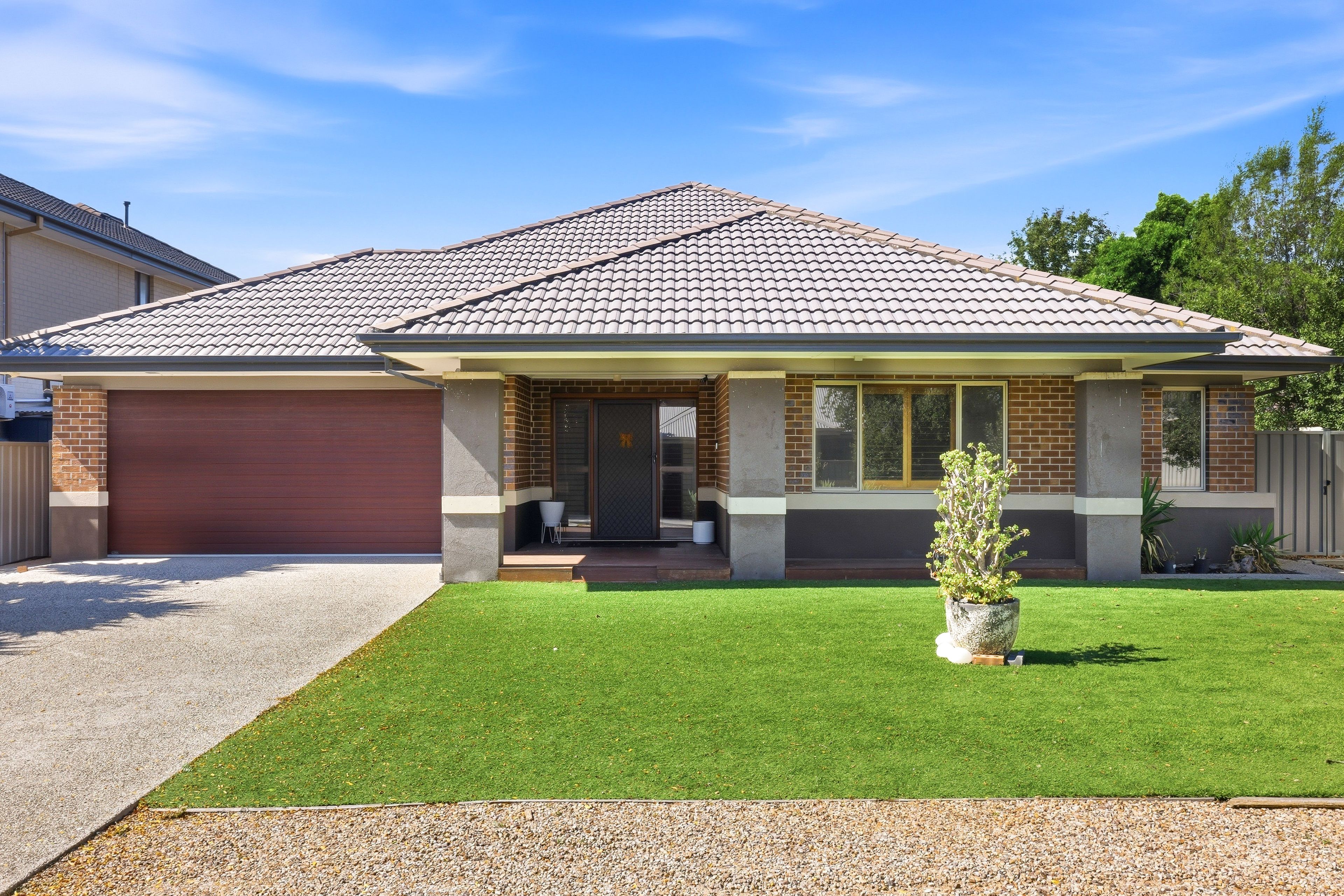 40 Otago Loop, Caroline Springs, VIC 3023