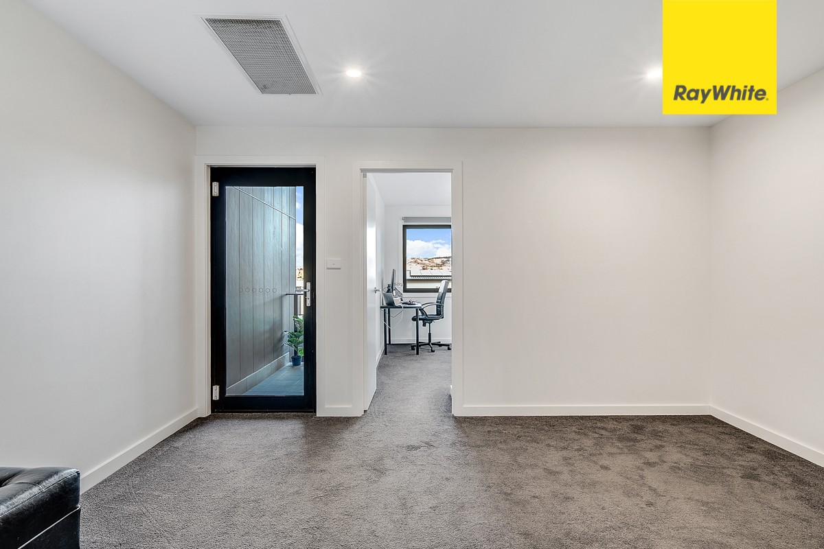97/1 Rowland Rees Crescent, Greenway, ACT 2900