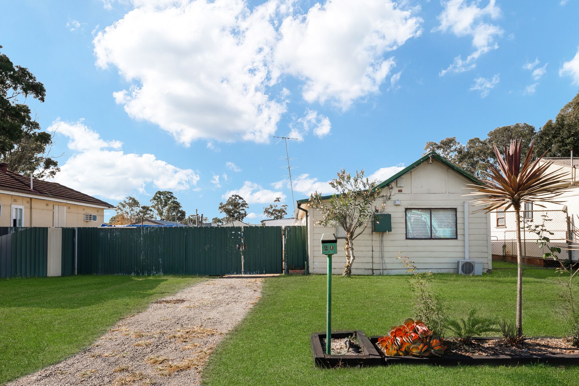 20 Barker Street, Cambridge Park, NSW 2747