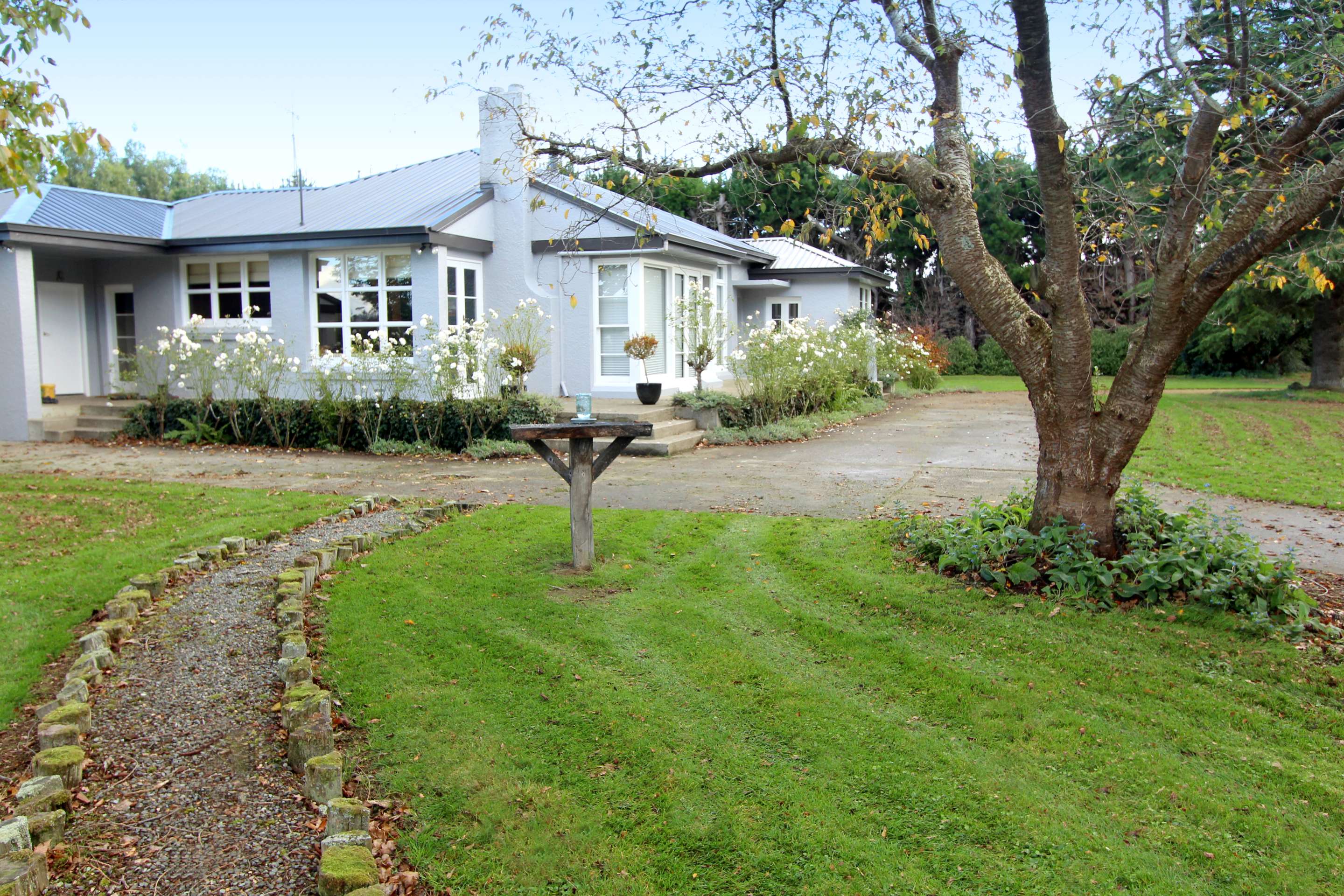 644 Ryal Bush Wallacetown Road, Wallacetown, Southland District Real