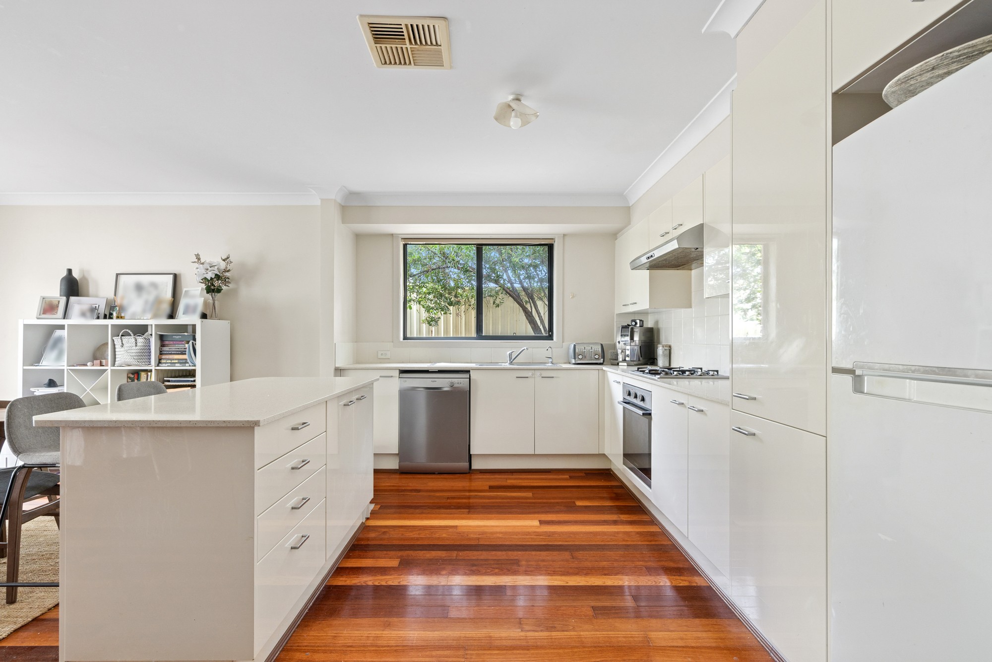 38B Brisbane Street, Chifley, NSW 2036