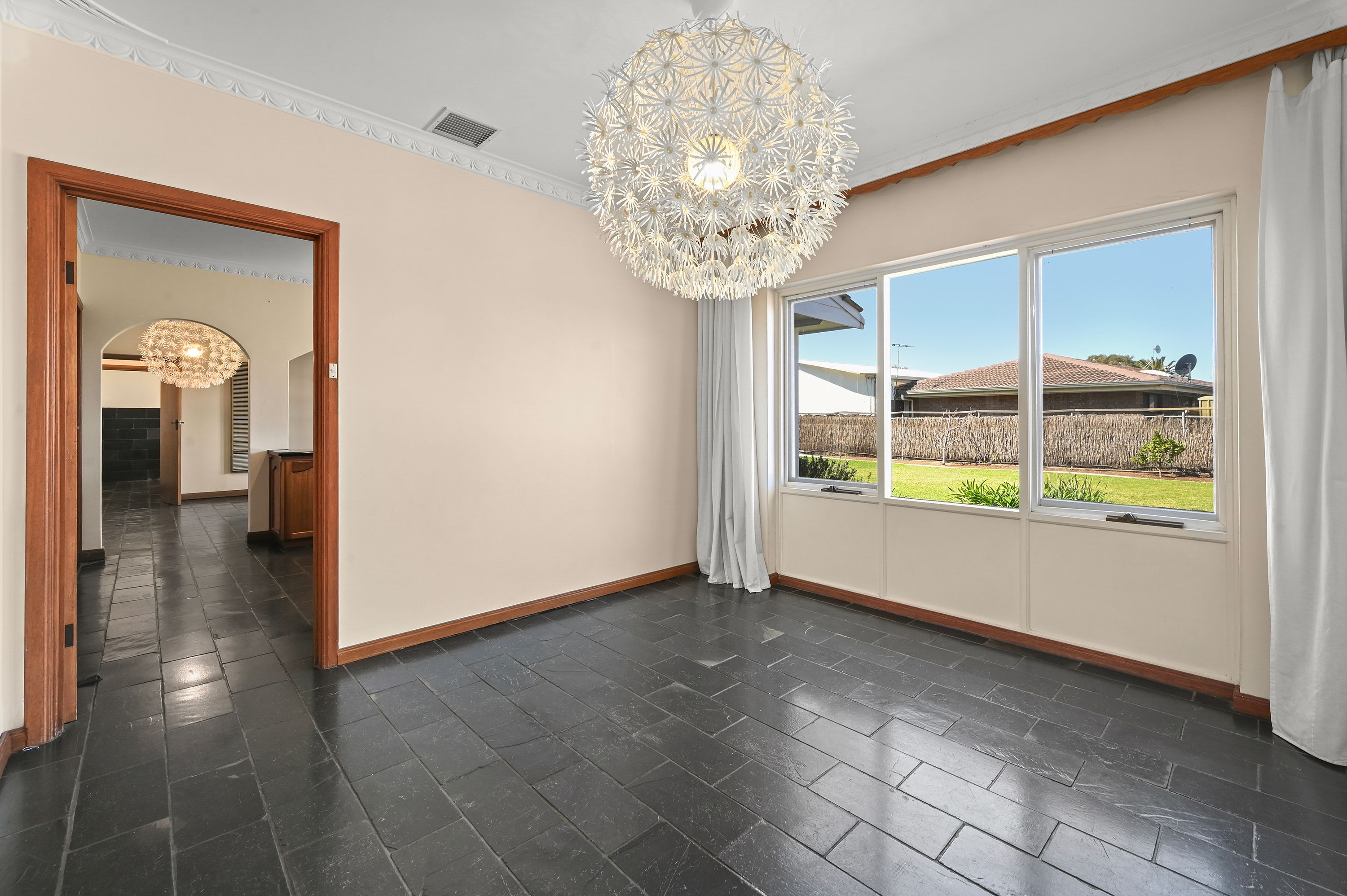 6 Lake View Avenue — photo 6 of 22