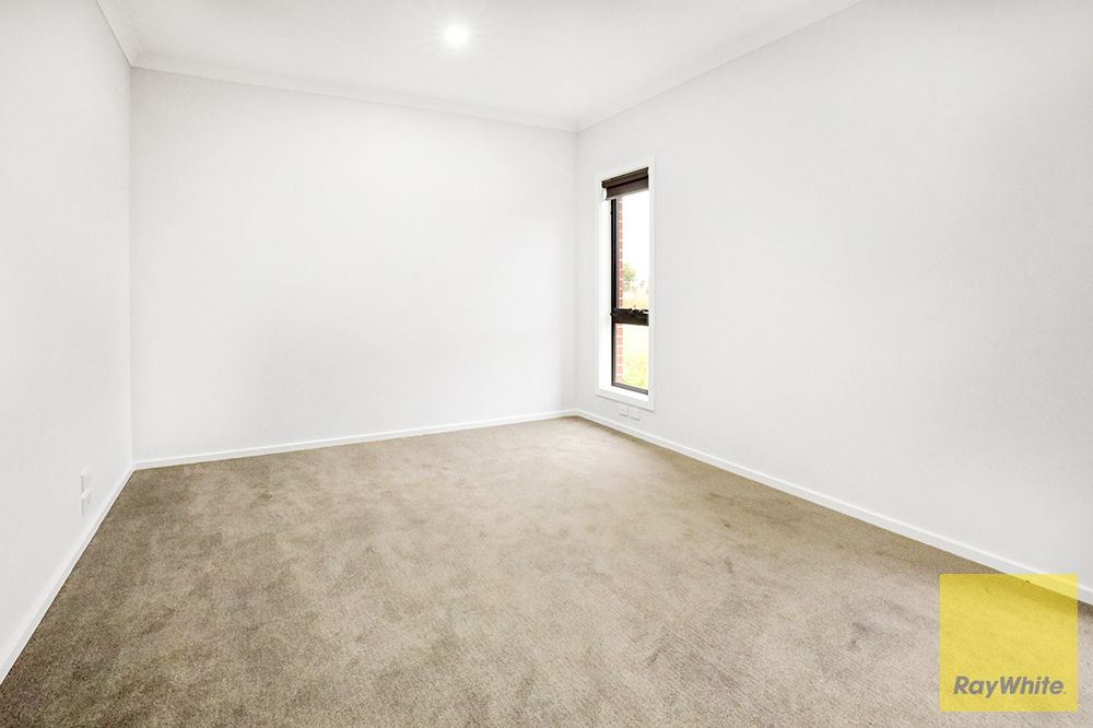 27 Selbourne Street — photo 3 of 15