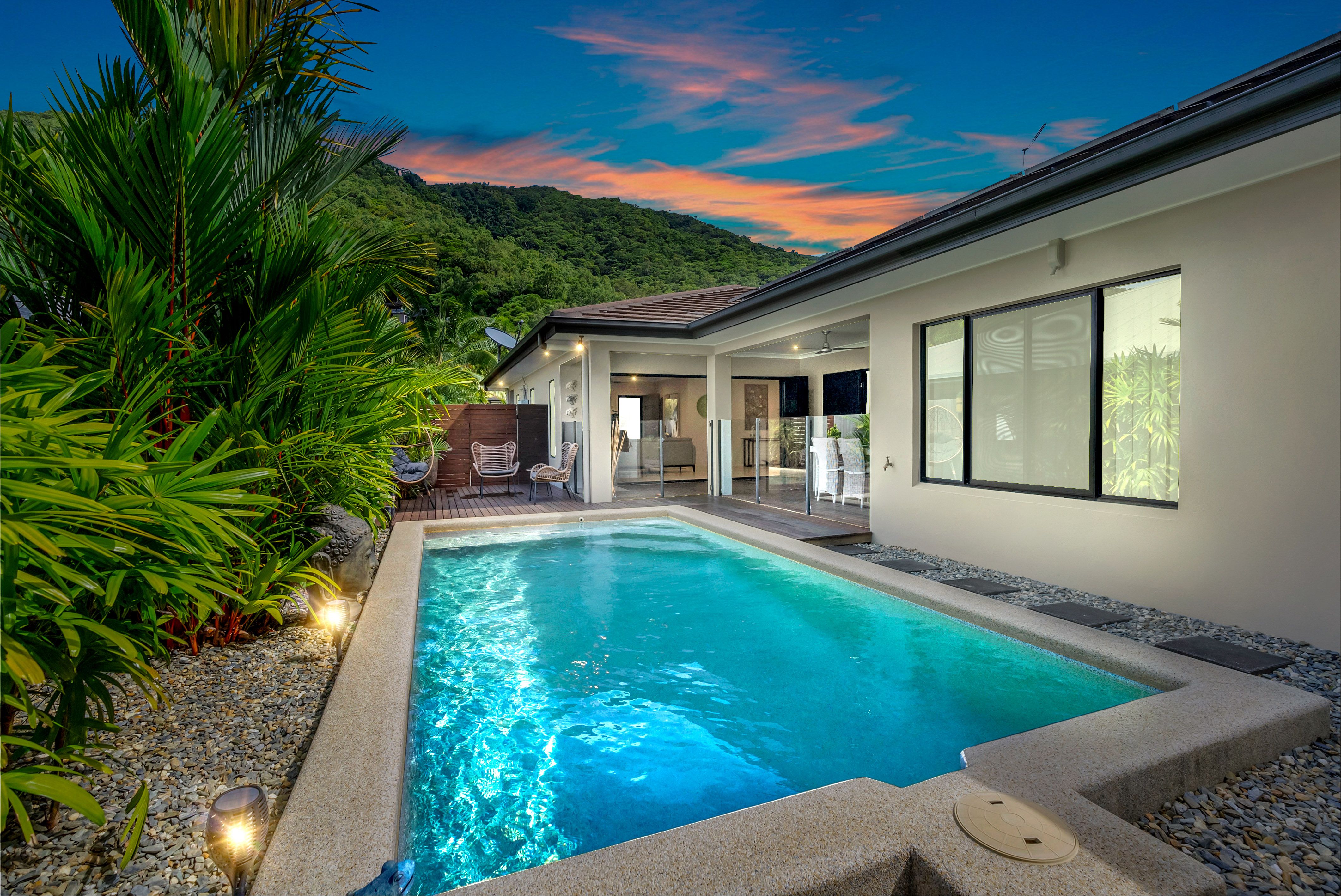 2/10 Michelia Street, Palm Cove, QLD 4879