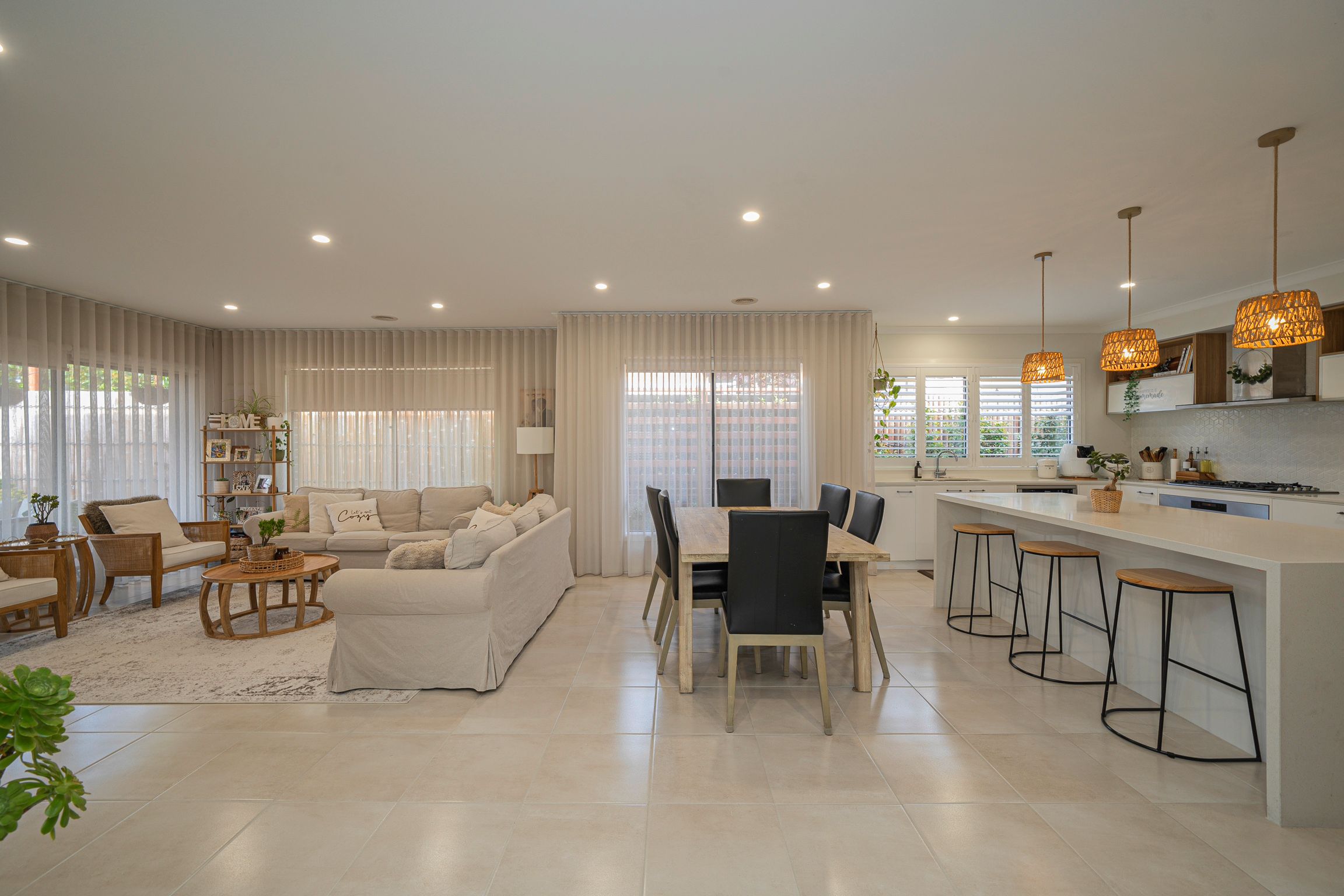 64 Graziers Crescent — photo 3 of 17