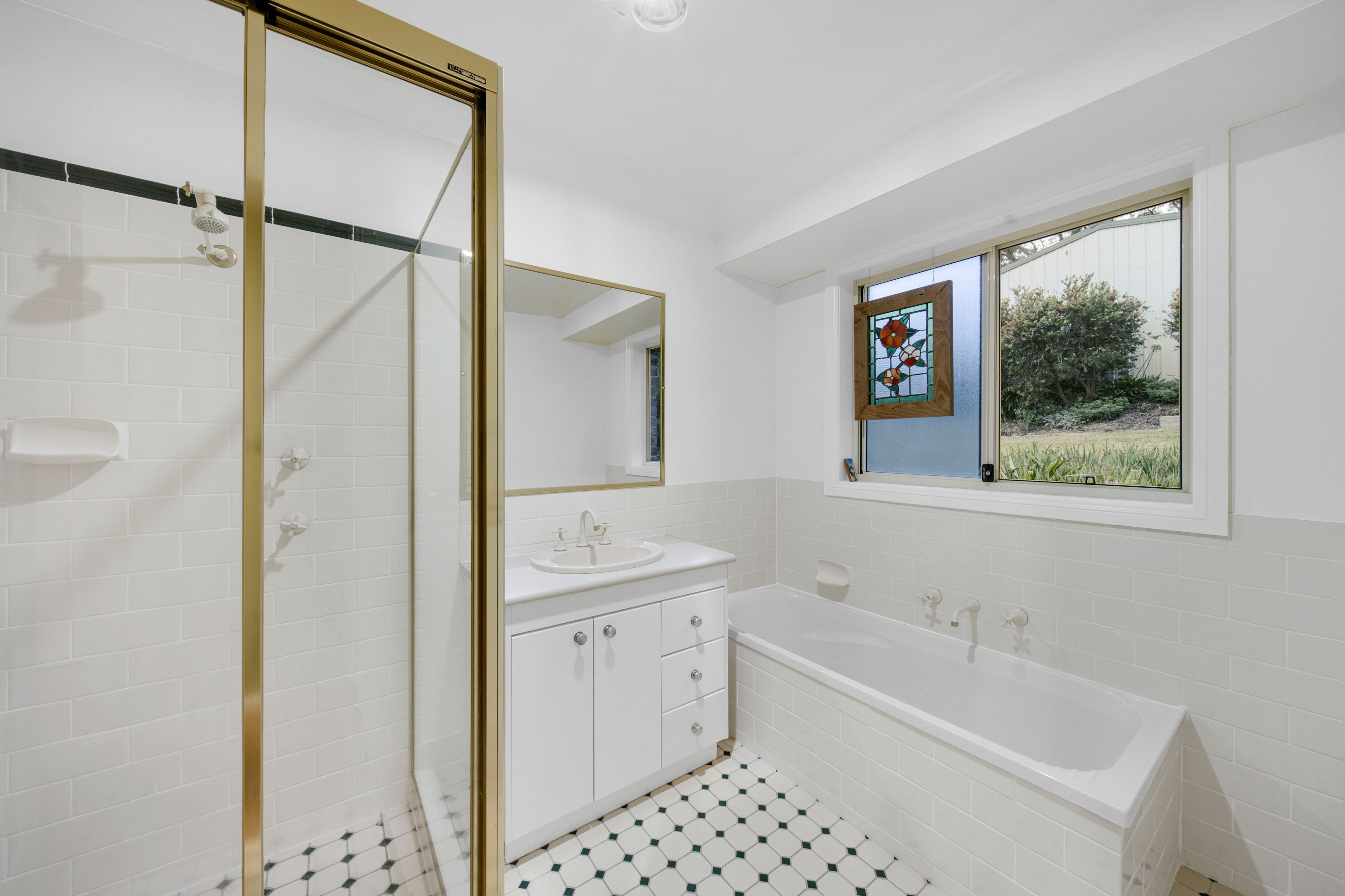206 Yellow Box Road — photo 24 of 30