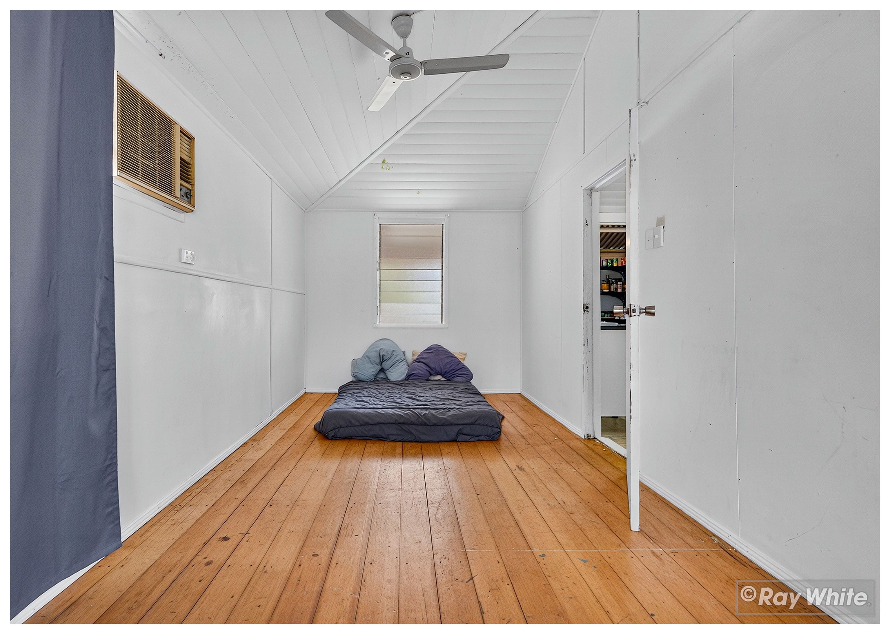 58A Painswick Street — photo 10 of 30