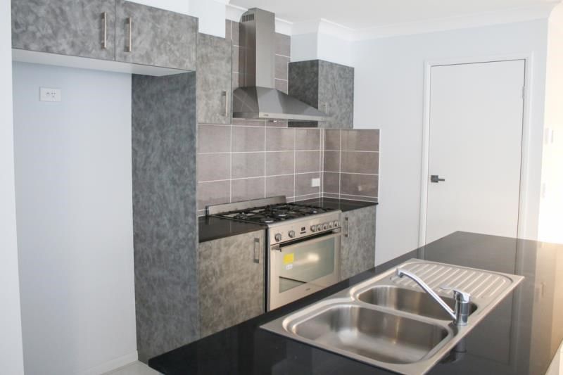 6 Comet Circuit, Warner, QLD 4500