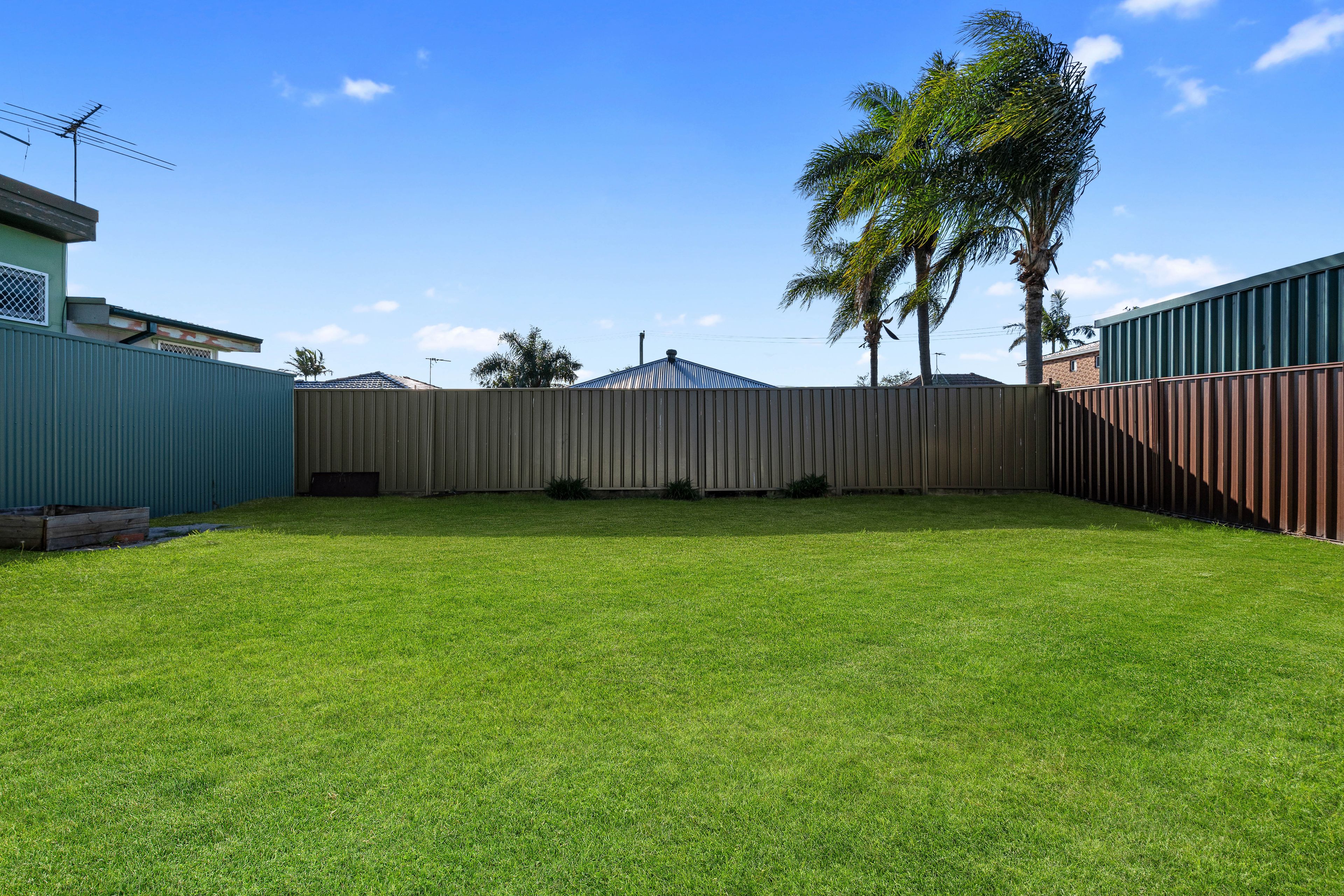 26 Gannons Avenue — photo 10 of 11