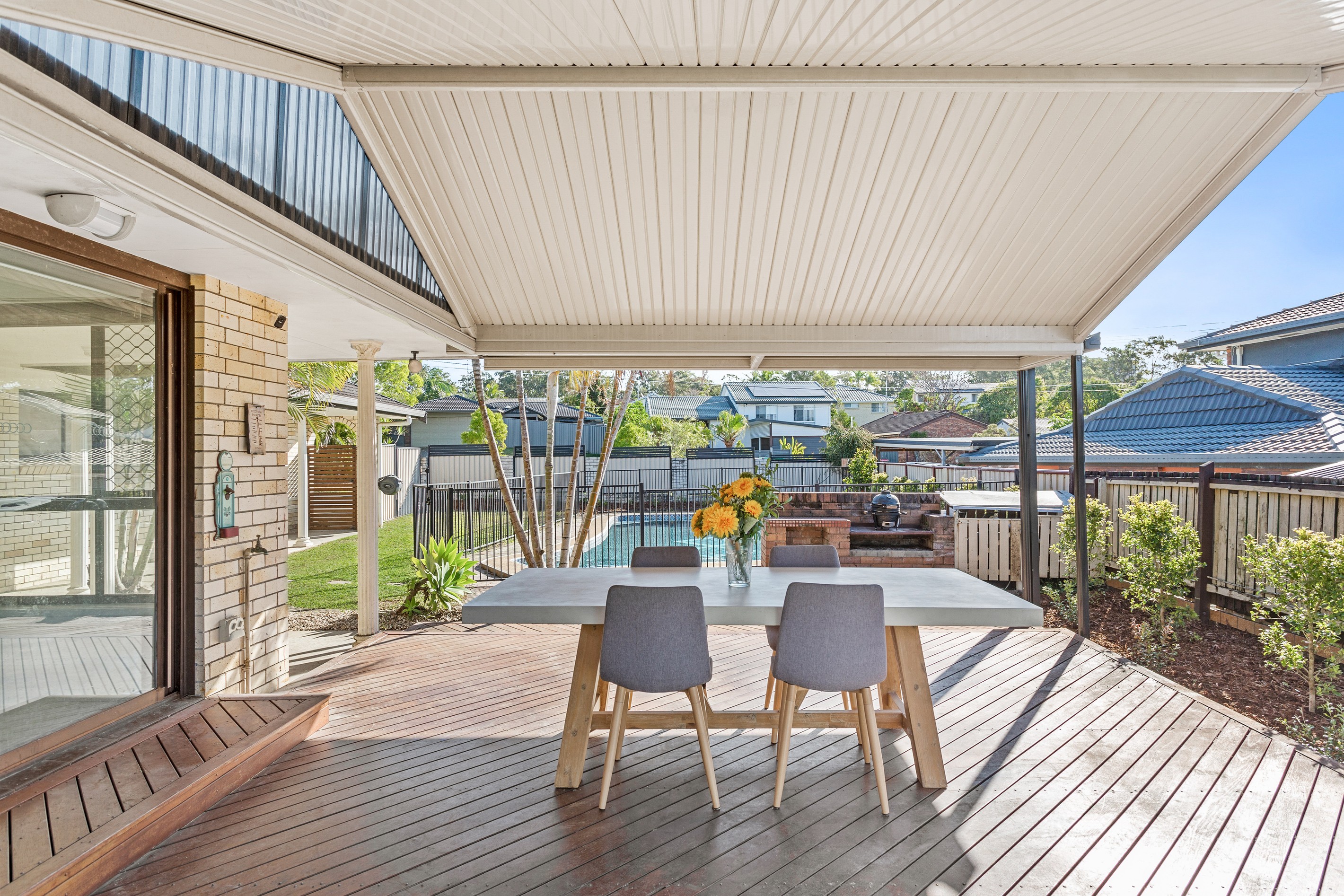 13 Crinum Crescent, Southport, QLD 4215