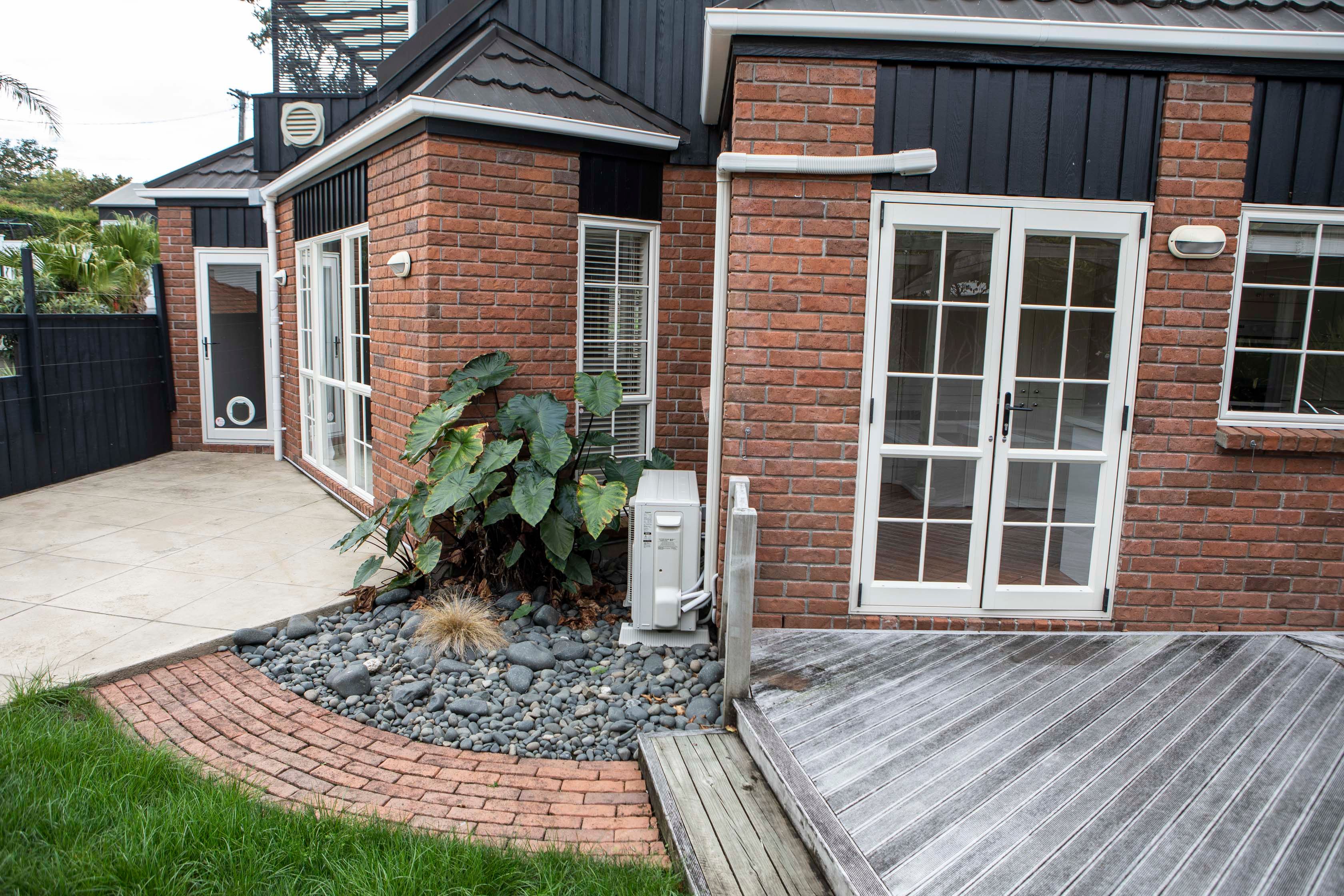 2/48 Onepoto Road, Hauraki, North Shore City
