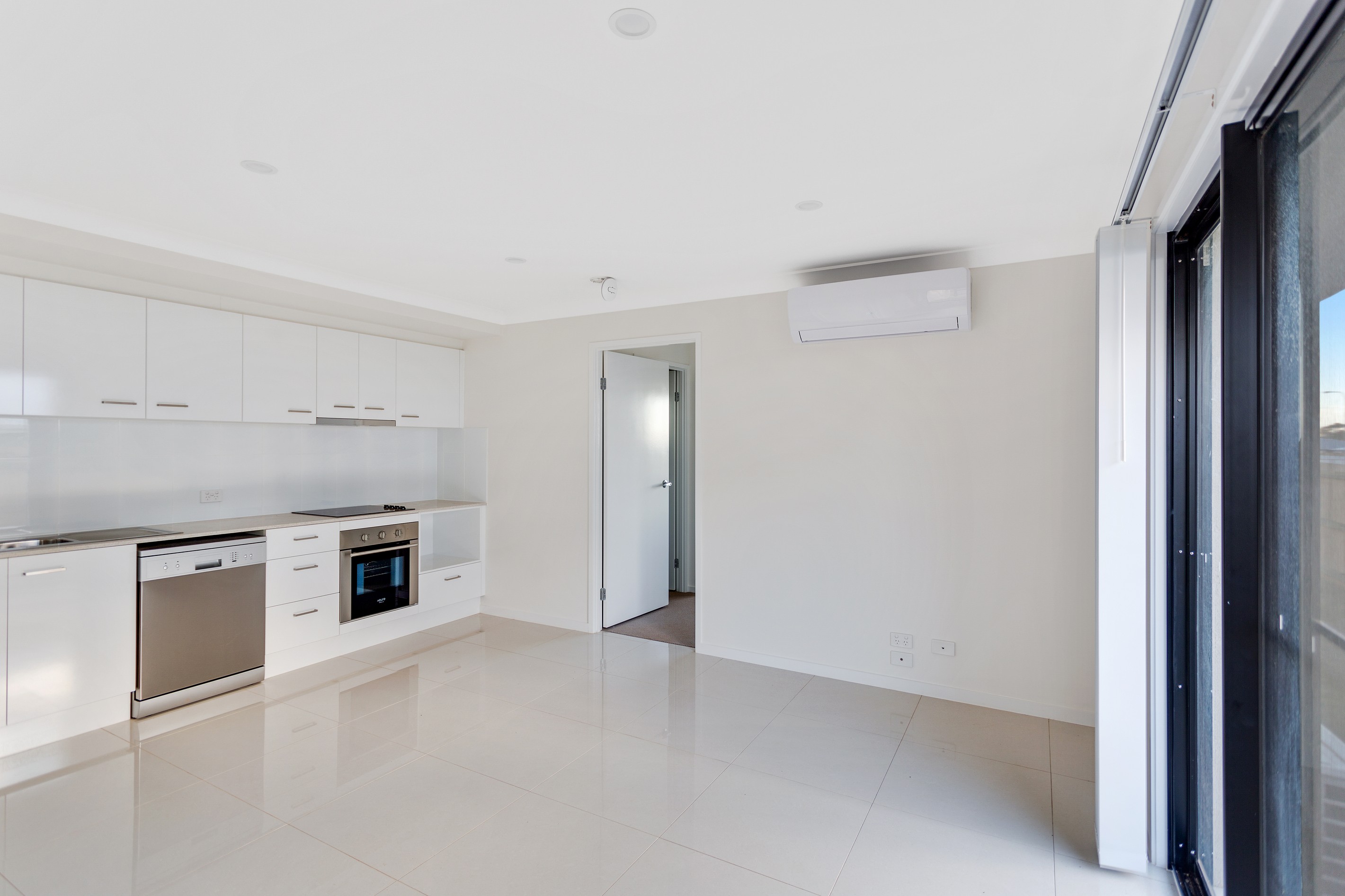 2/29 Myrtleford Crescent, CAMBOOYA, QLD 4358