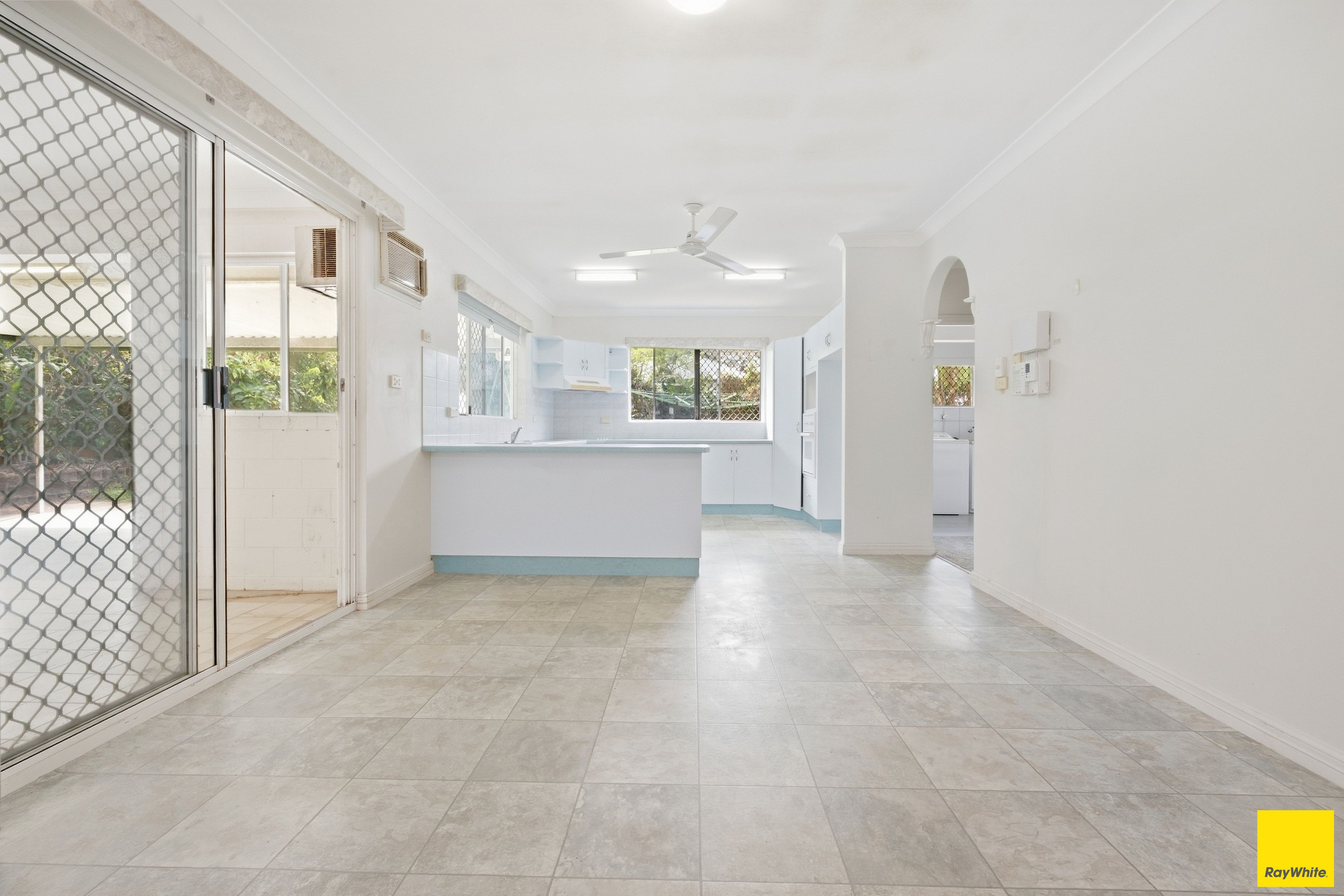 16 Junction Street — photo 4 of 14