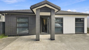 64A Christmas Road, Manurewa