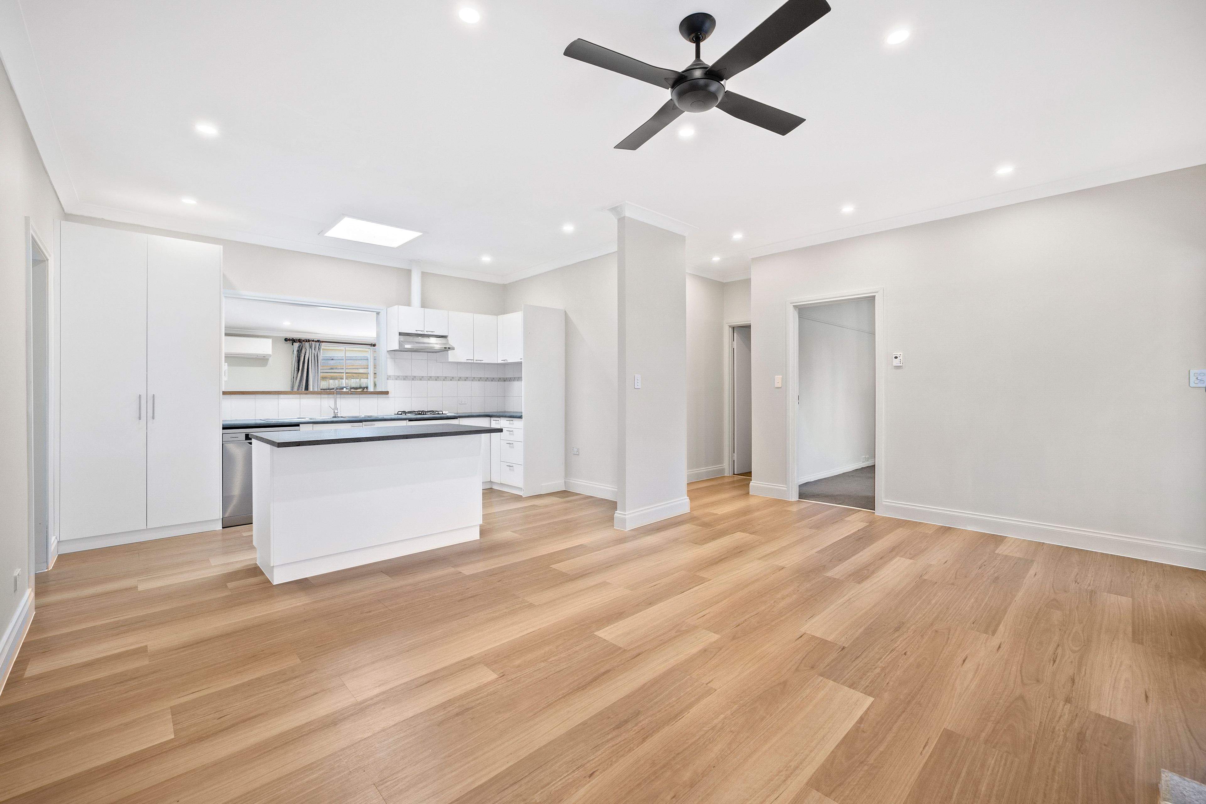22 Liverpool Road, Kilsyth, VIC 3137