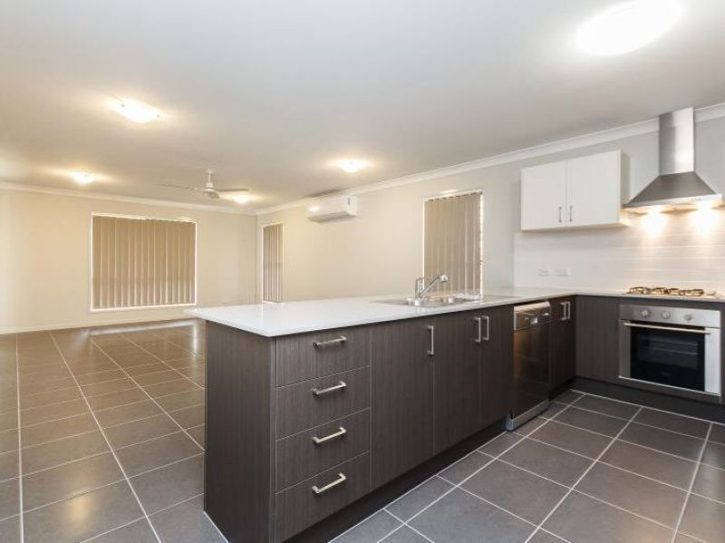 4 Coolridge Circuit, Yarrabilba, QLD 4207