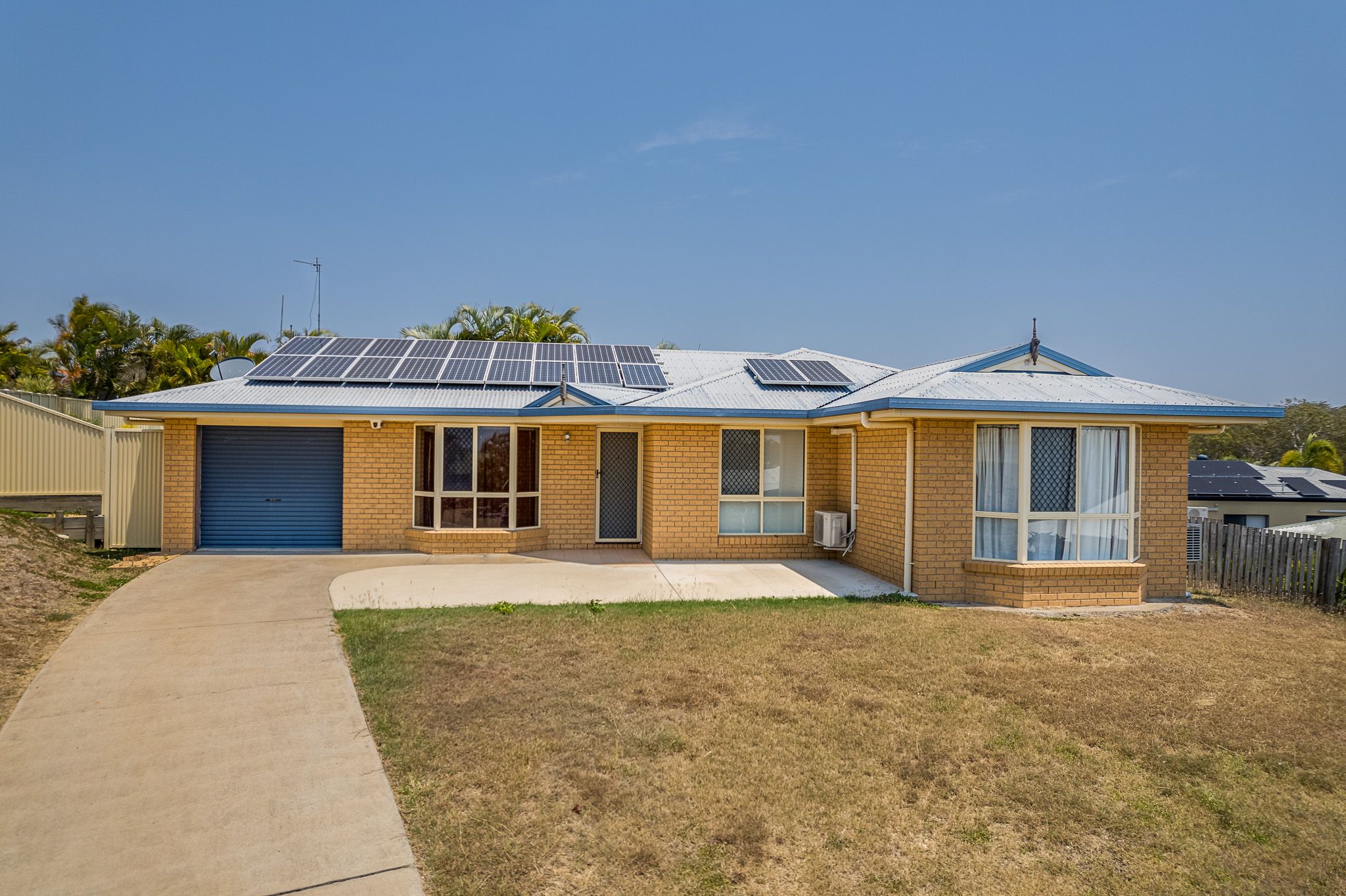 4 Rosemount Place, New Auckland QLD 4680