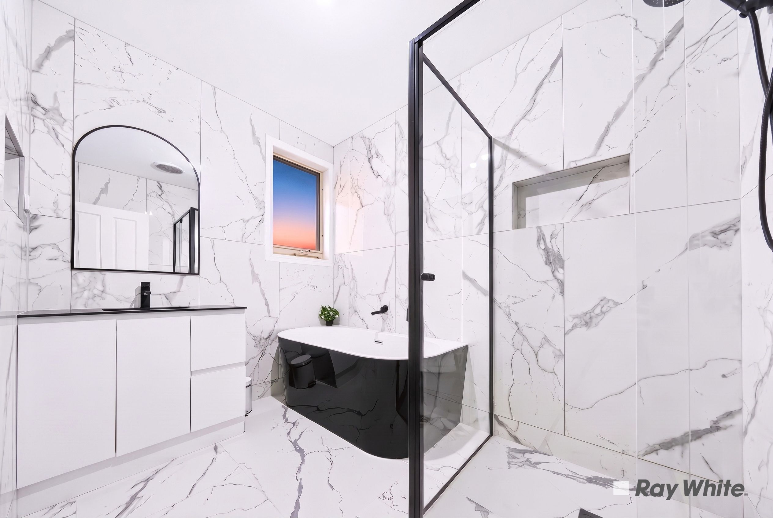 13 Ryelands Drive — photo 8 of 24
