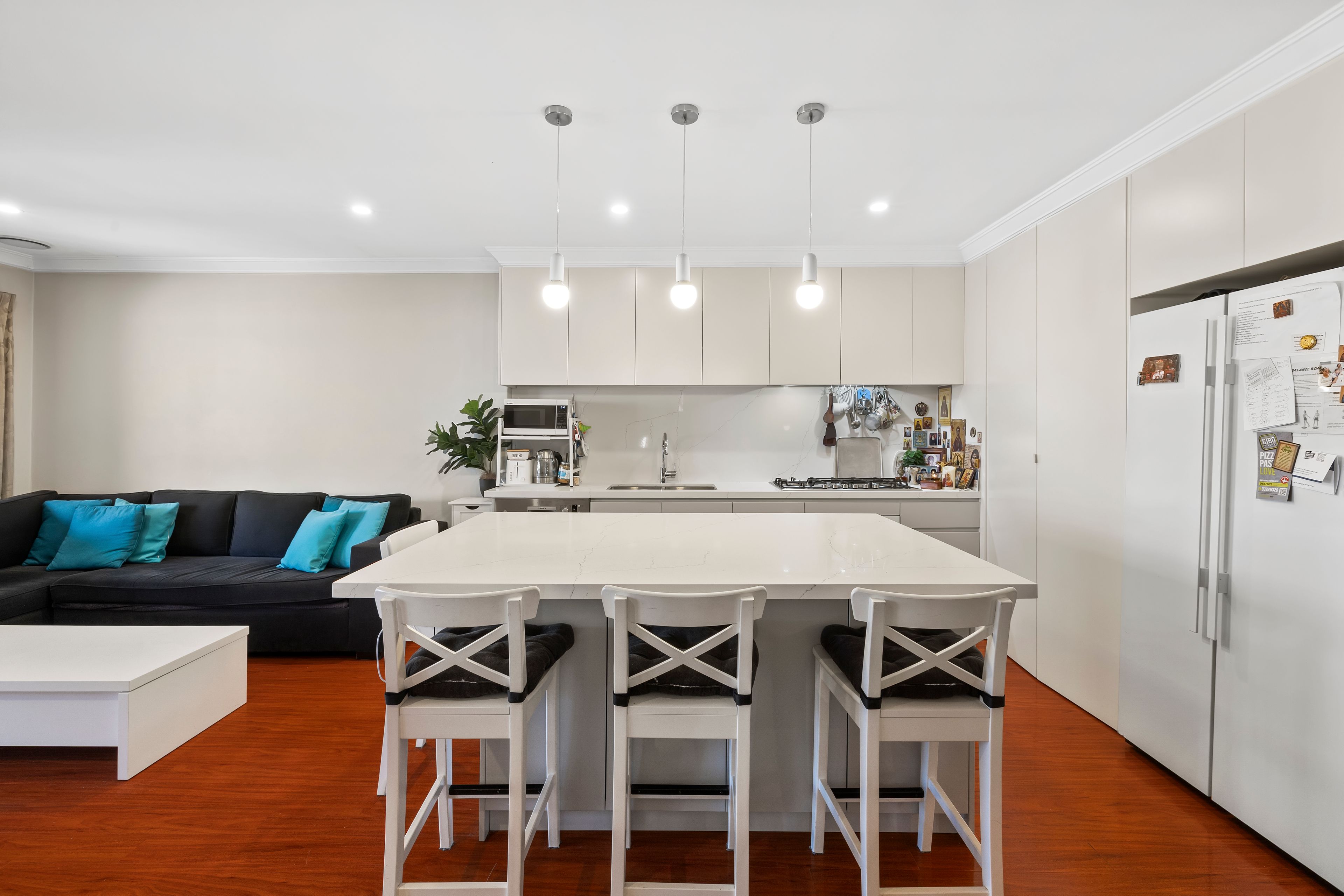 272 Lyons Road — photo 3 of 21