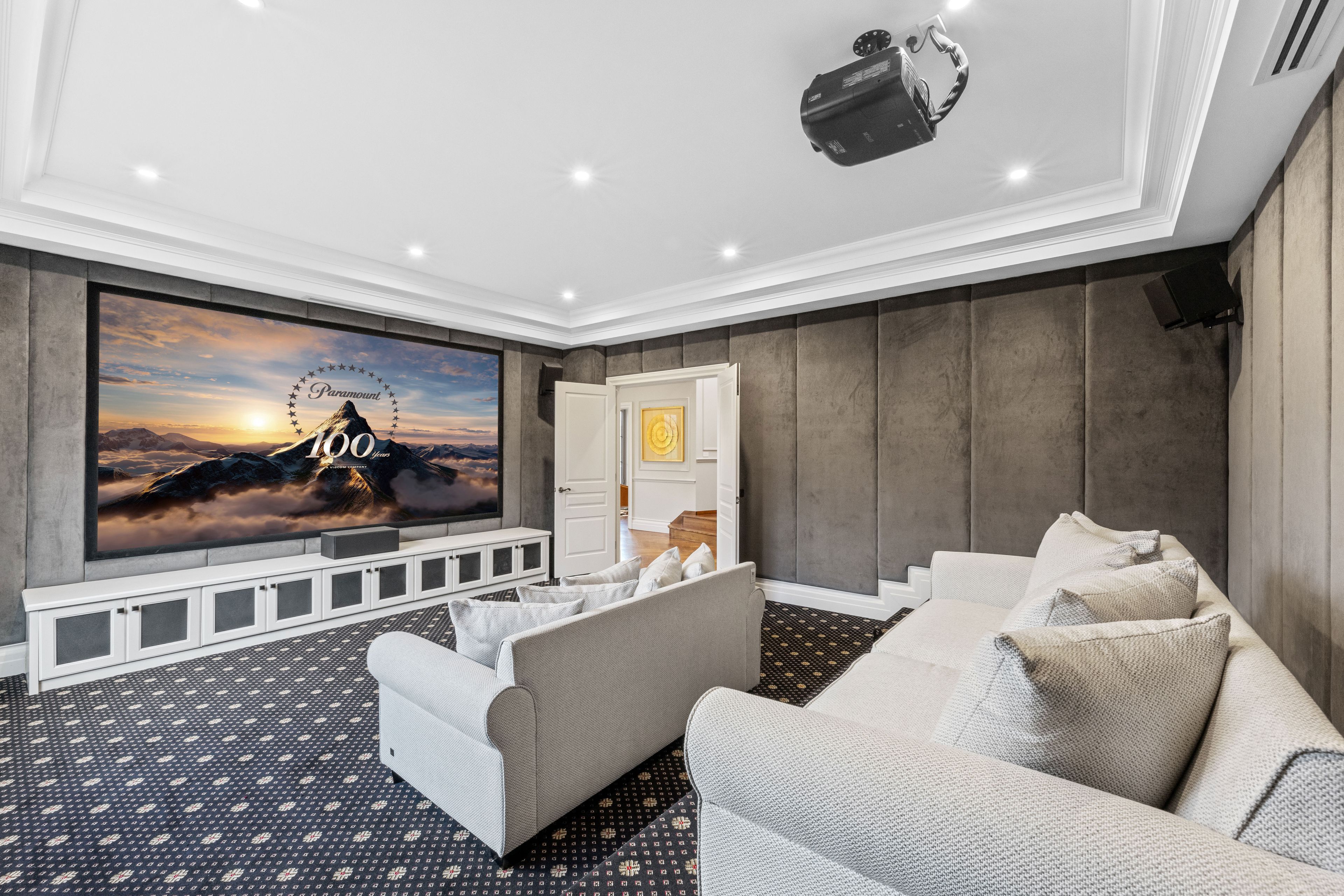 1 Stephens Street — photo 15 of 16